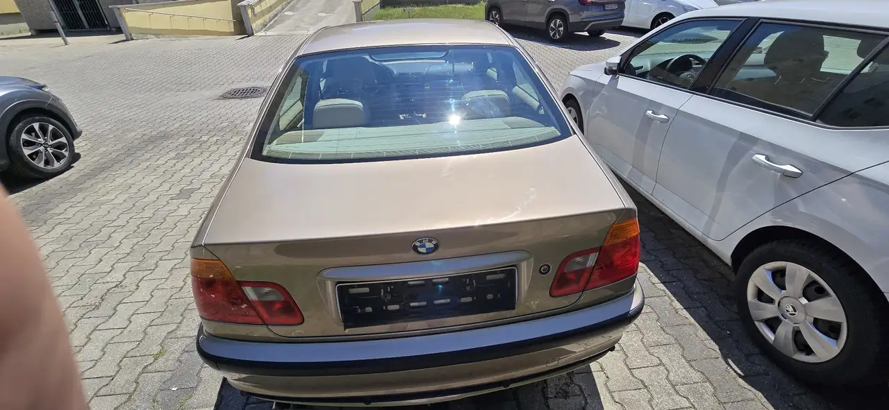 BMW 325i, foto 12