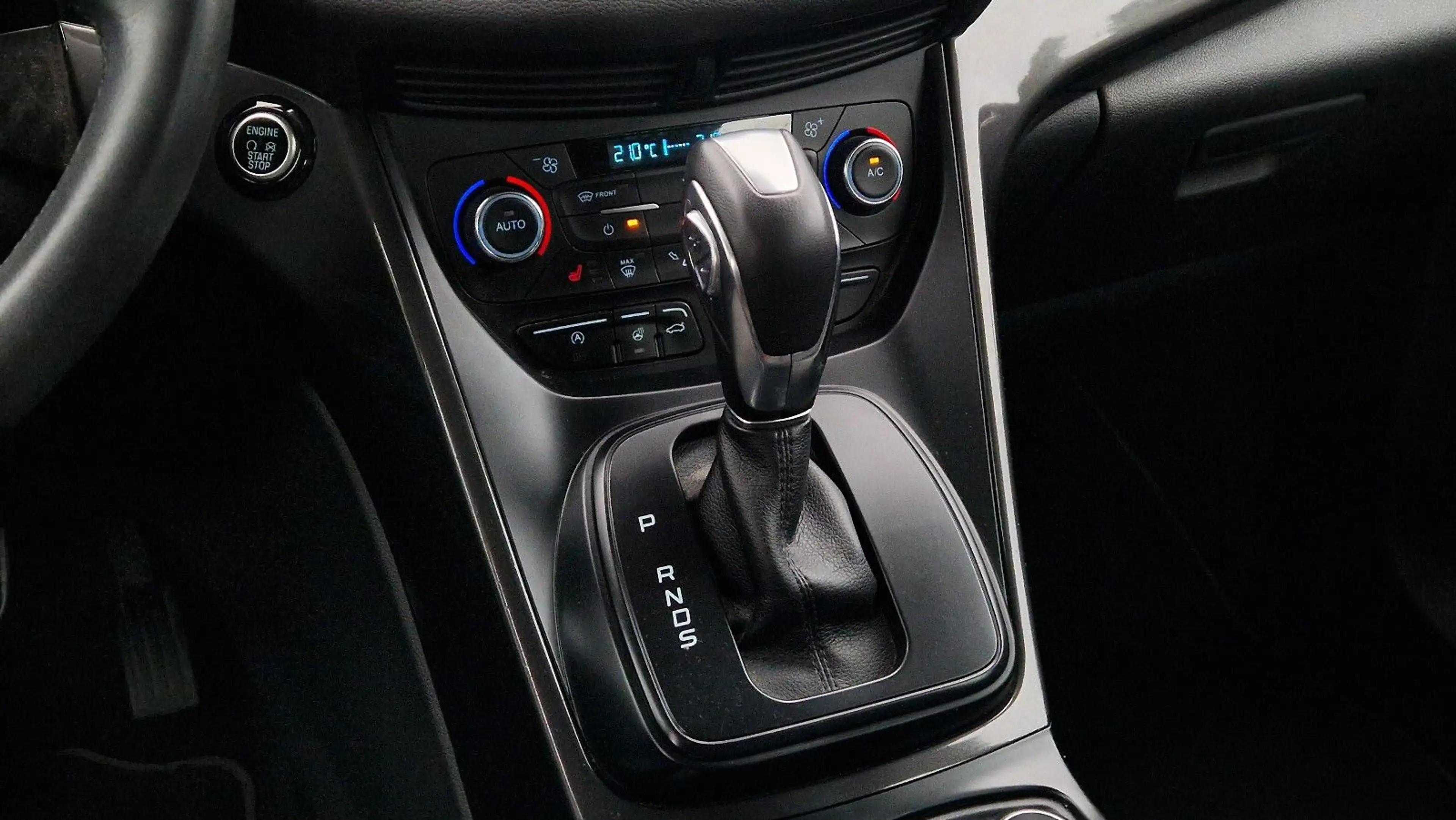 Ford C-Max C-MAX Titanium 1.5 EcoBoost 1.Hd Rf Navi — photo 24