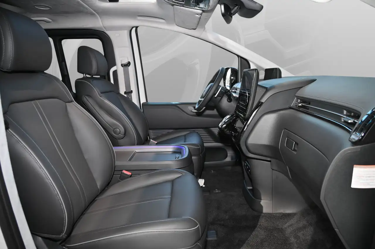 Hyundai STARIA Hybrid 1.6 T-GDi Signature PANO/BOSE/RELAX 6