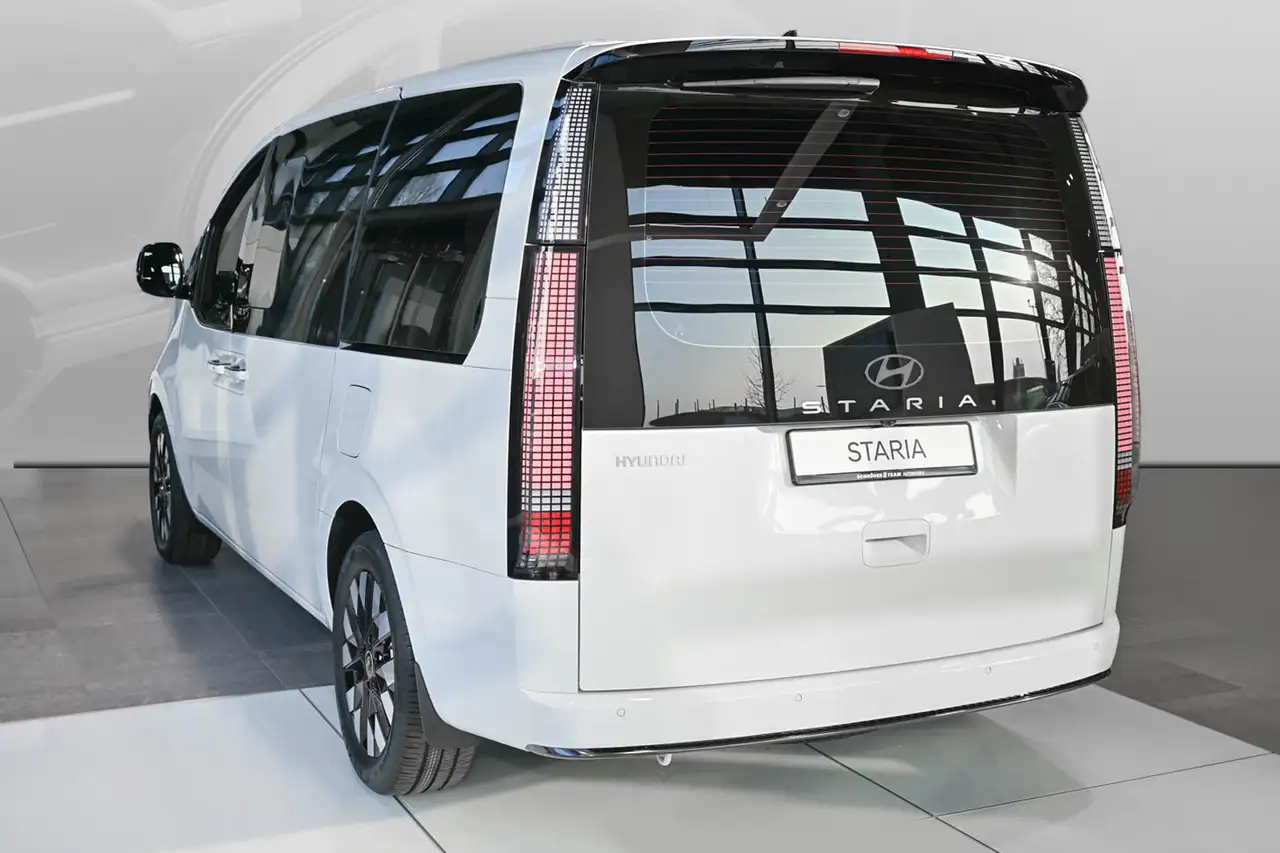 Hyundai STARIA Hybrid 1.6 T-GDi Signature PANO/BOSE/RELAX 4