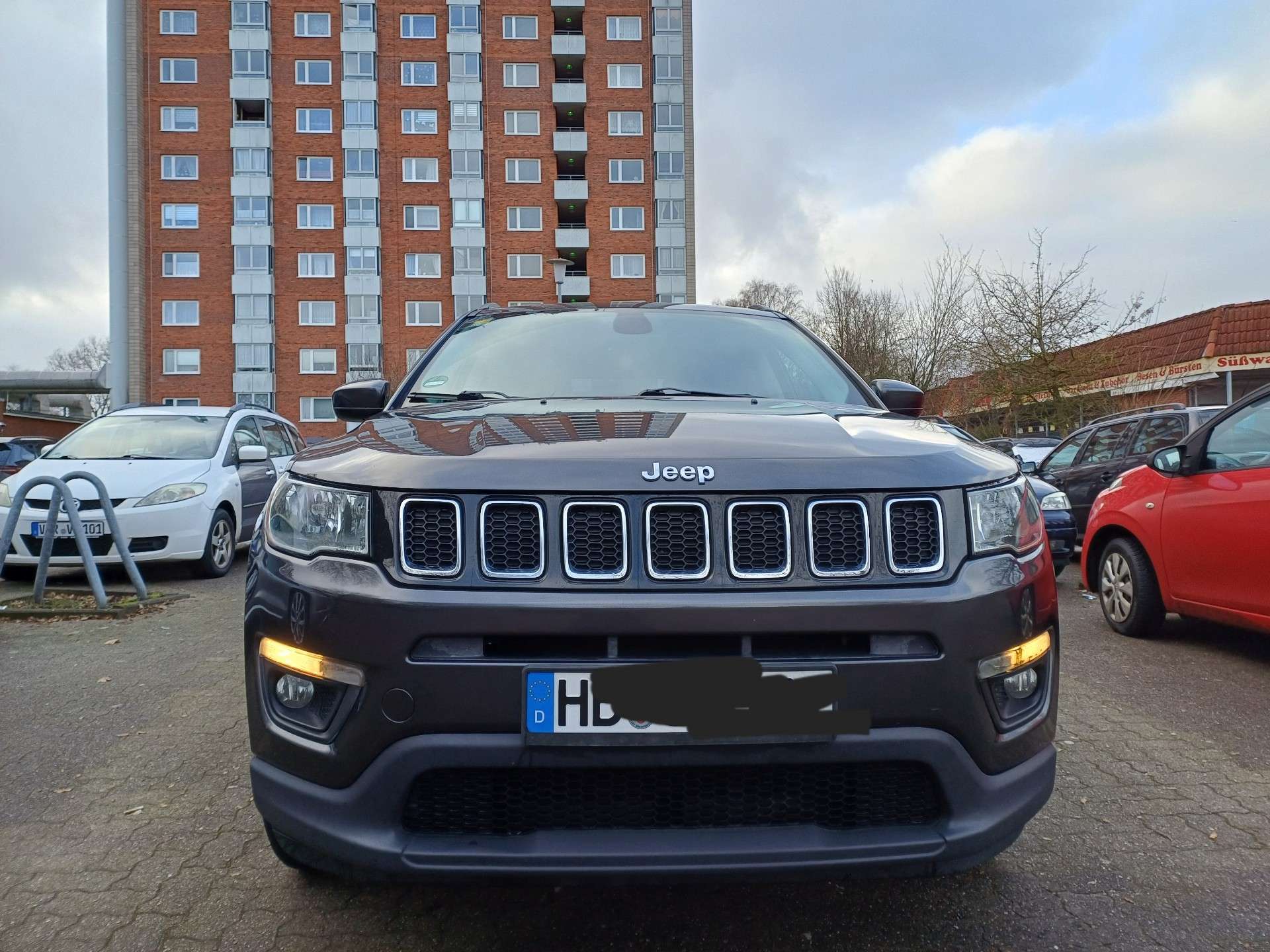 Second hand Jeep Compass 2.4