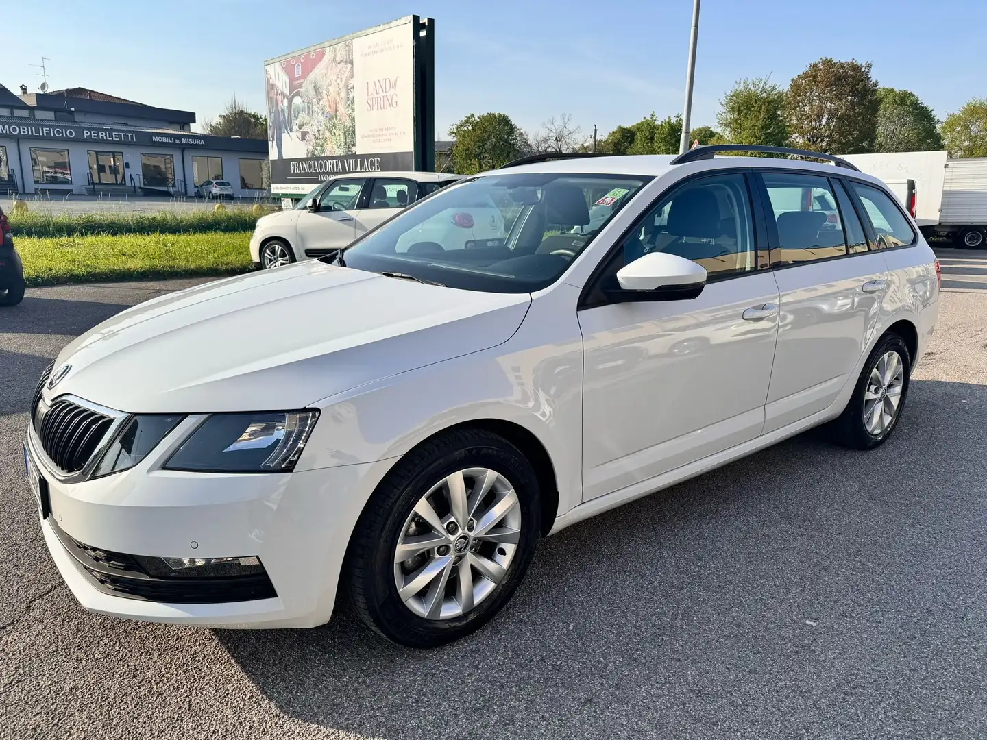 Skoda Octavia Octavia Wagon 1.5 g-tec Ambition 130cv dsg - 1