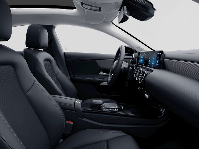 Mercedes-Benz CLA 250 CLA — photo 8