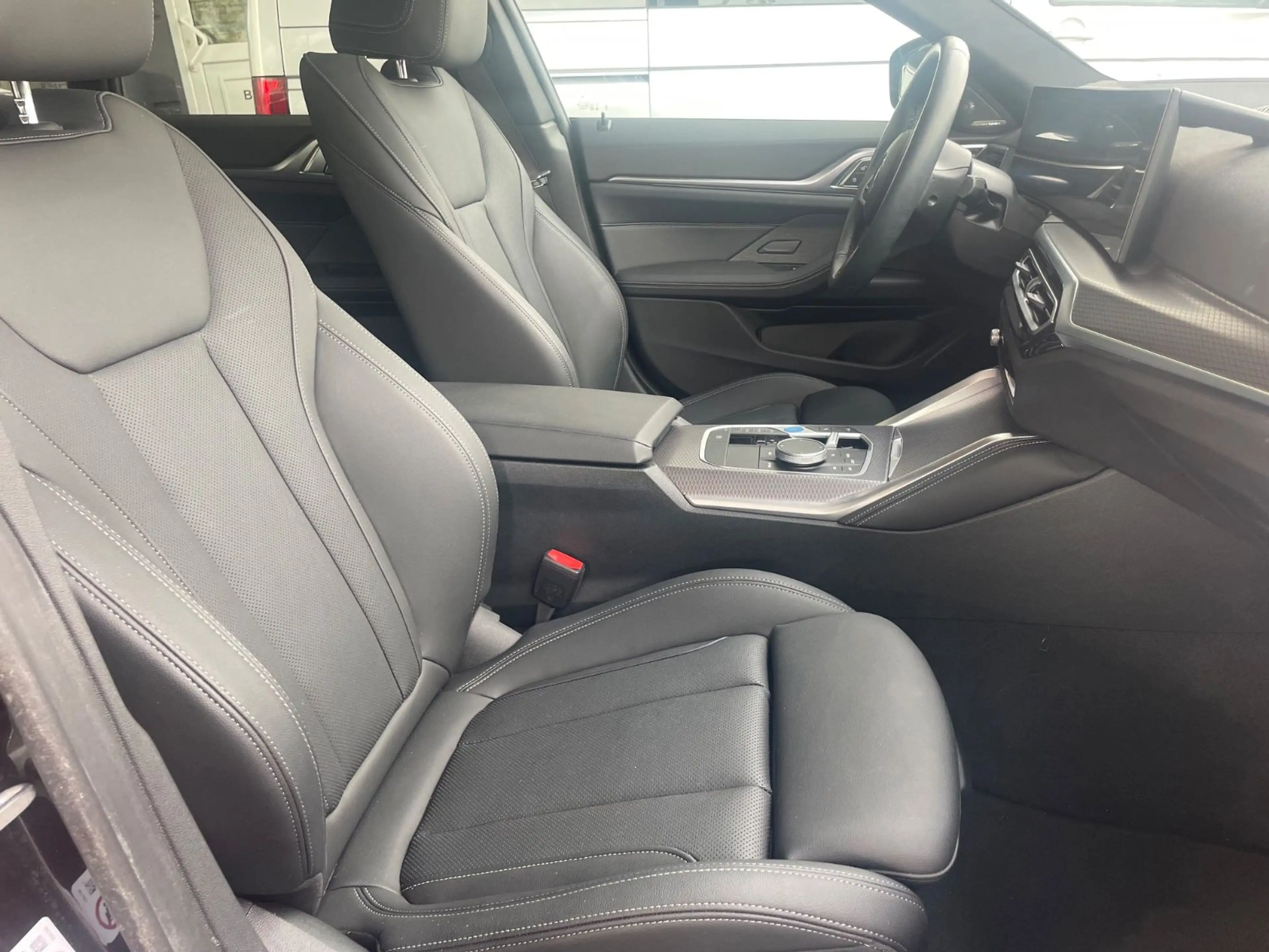 BMW i4 eDrive 40 GRAN COUPÉ ///M-SPORT/ESD/CAM/HIFI — photo 5