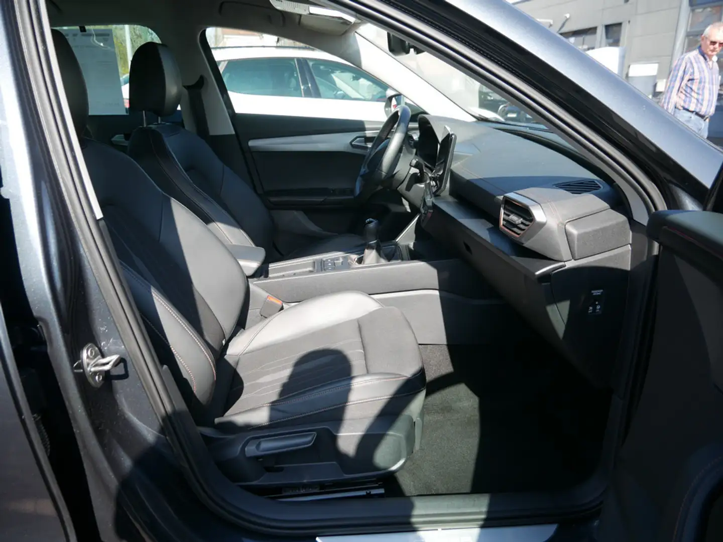 CUPRA Formentor 2.0 TDI SHZ DCC KAMERA NAVI ACC LED Gris - 2