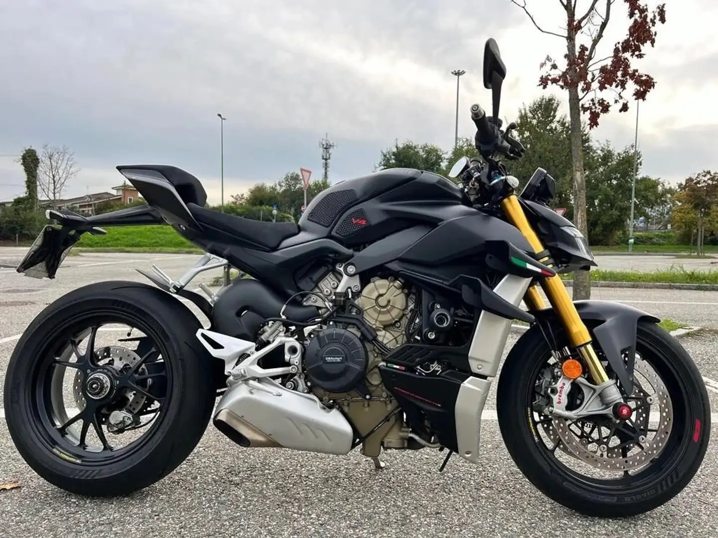 Ducati Streetfighter V4 1100 S Black - 1
