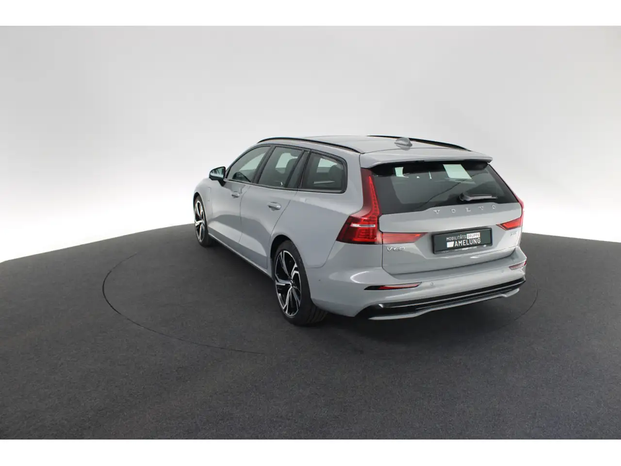 Volvo V60 T8 AWD Plus Dark SHZ H/K STANDHZ LED PANO, миниатюра 14
