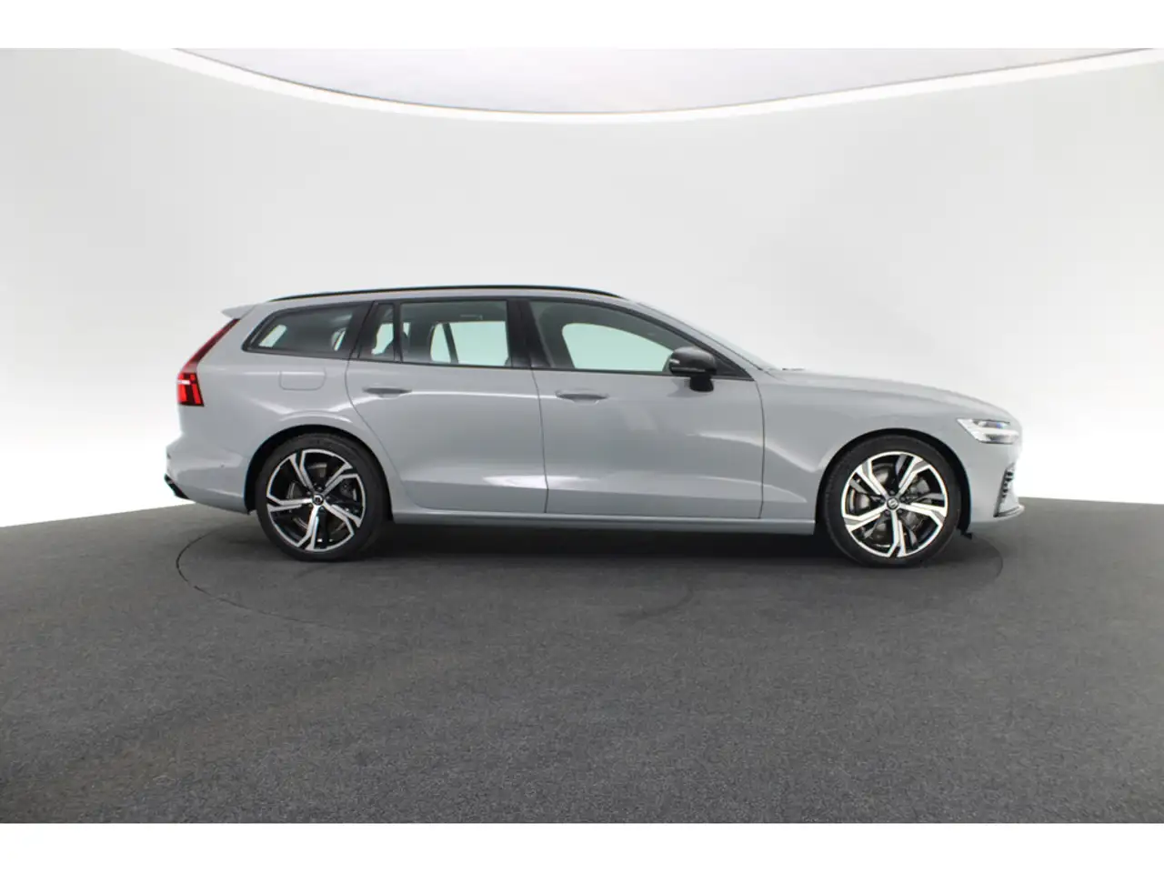 Volvo V60 T8 AWD Plus Dark SHZ H/K STANDHZ LED PANO, миниатюра 7