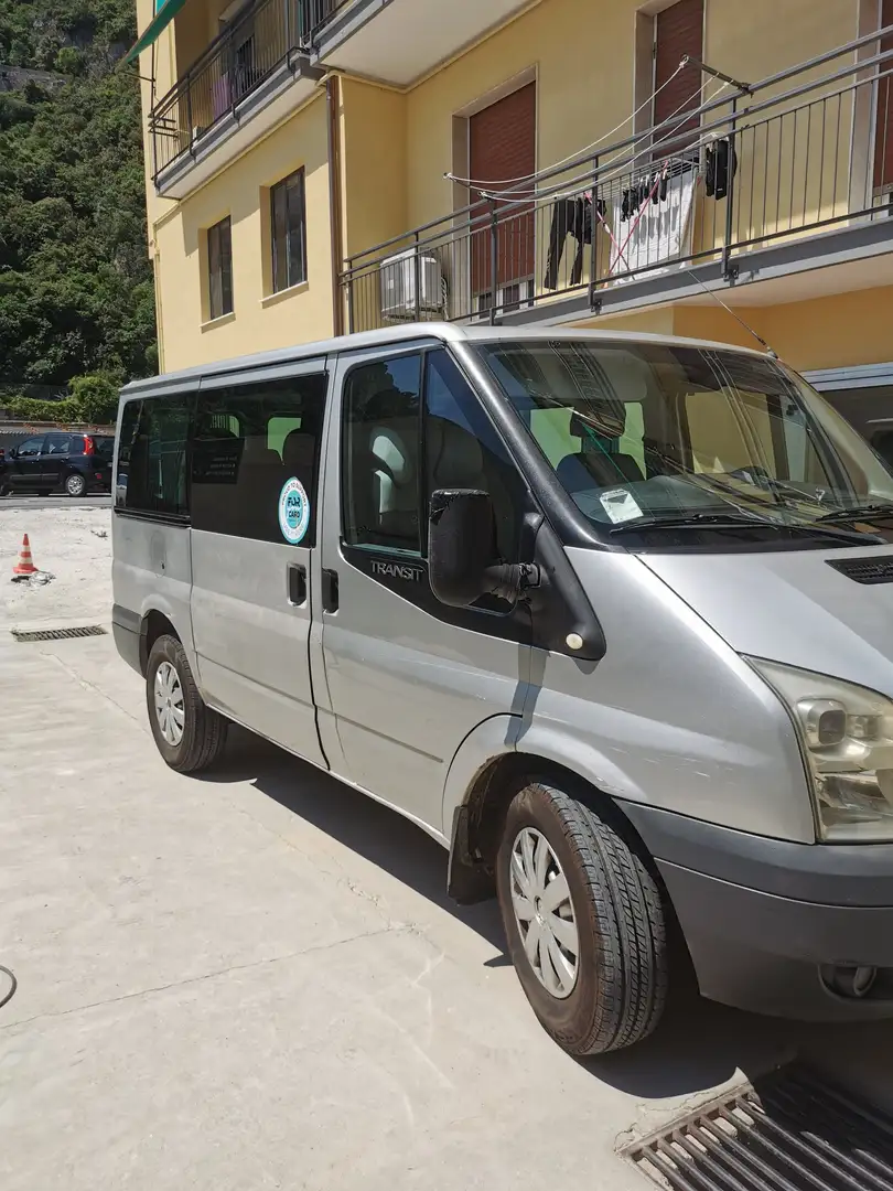 Ford Transit 2.2 TDCI 110CV 9 posti Silver - 2