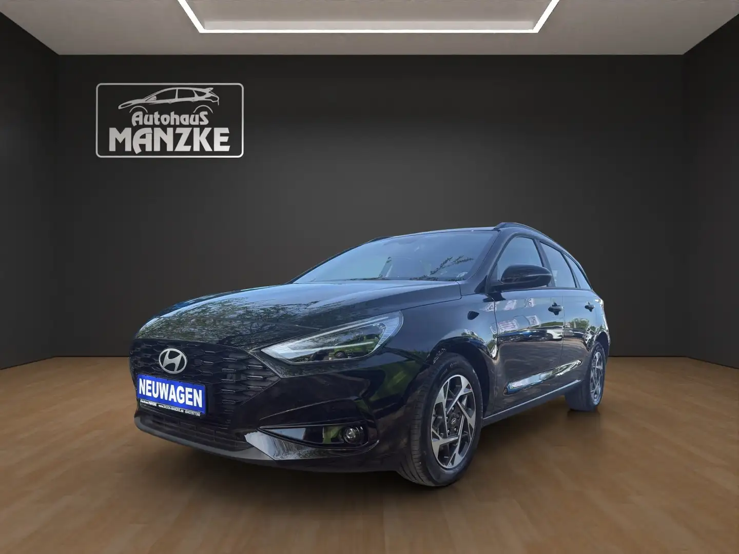 Hyundai i30 Kombi 1.5T-GDI MHEV DCT Family / Navi / Schwarz - 1