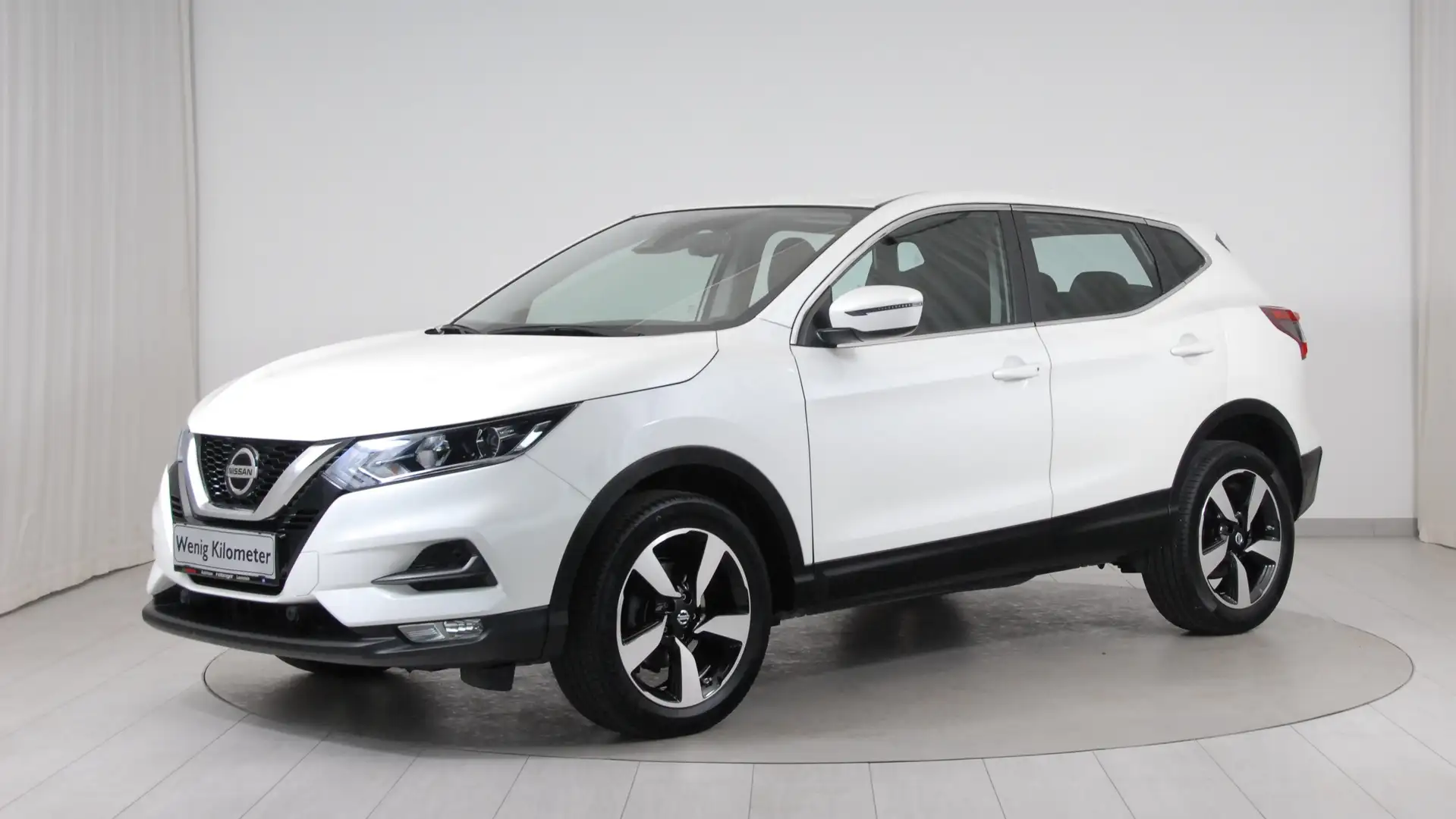 Nissan Qashqai Acenta 1.3 DIG-T *Navi, Winterpaket, 18" Alu" Weiß - 2