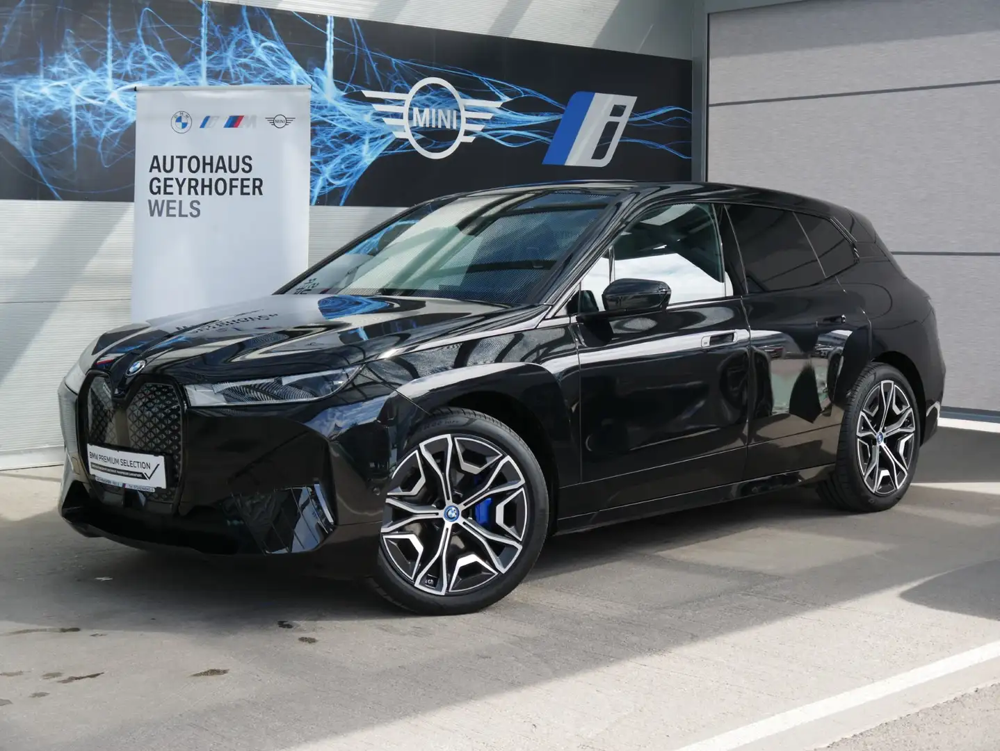 BMW iX iX xDrive40 Schwarz - 1