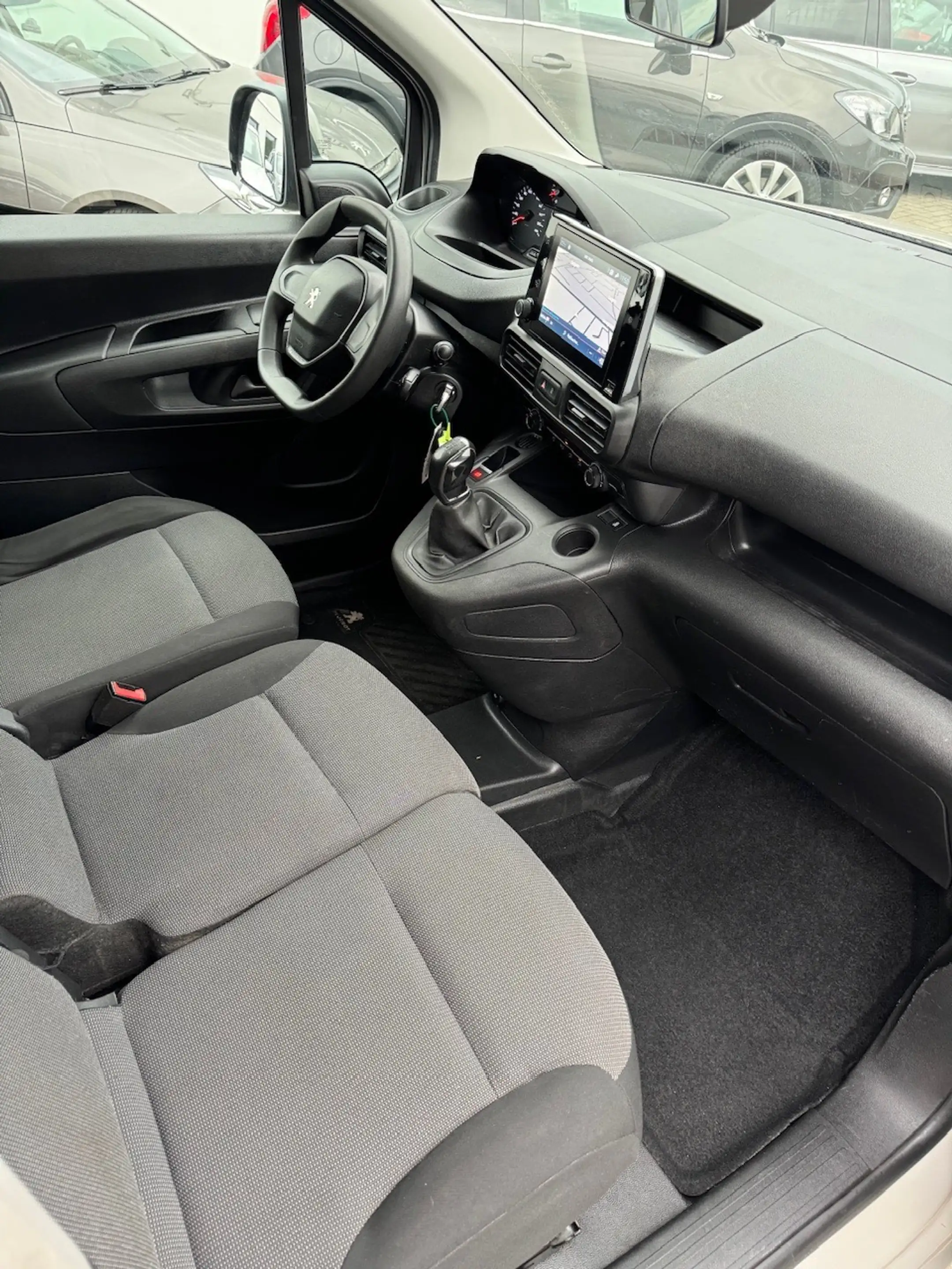 Peugeot Partner 1.6 BlueHDi - CarPlay ** 1 JAAR GARANTIE ** !! — photo 12