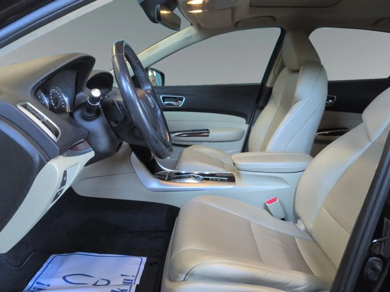 Acura TLX photo Acura TLX