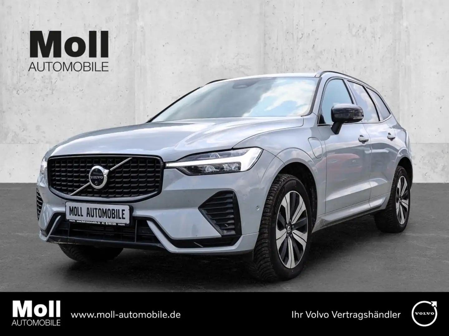 Volvo XC60 Plus Dark Recharge Plug-In Hybrid AWD T6 Twin Engi Grau - 1