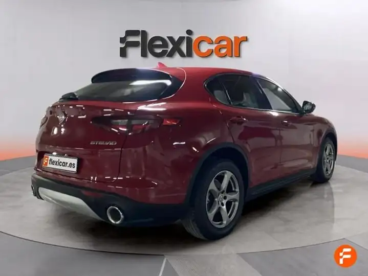 Alfa Romeo Stelvio 2017, foto 8