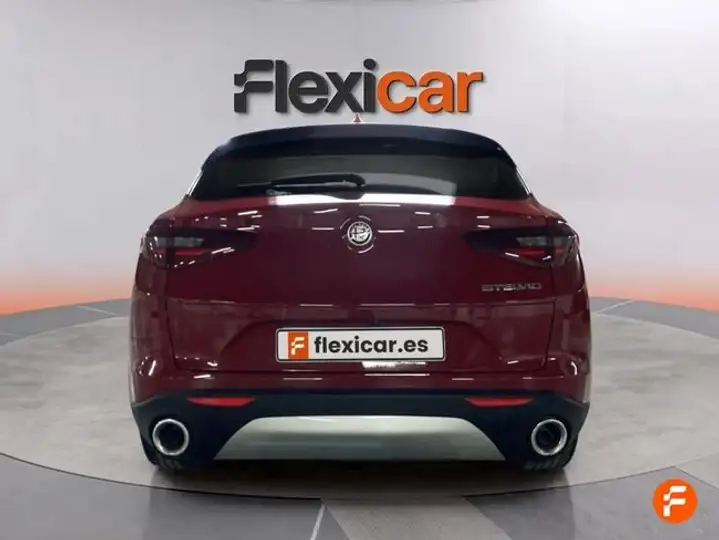 Alfa Romeo Stelvio 2017, foto 7