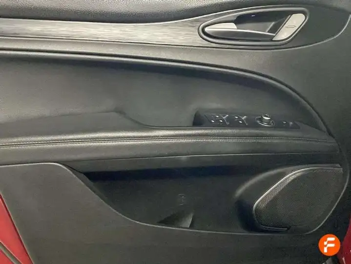Alfa Romeo Stelvio 2017, foto 23