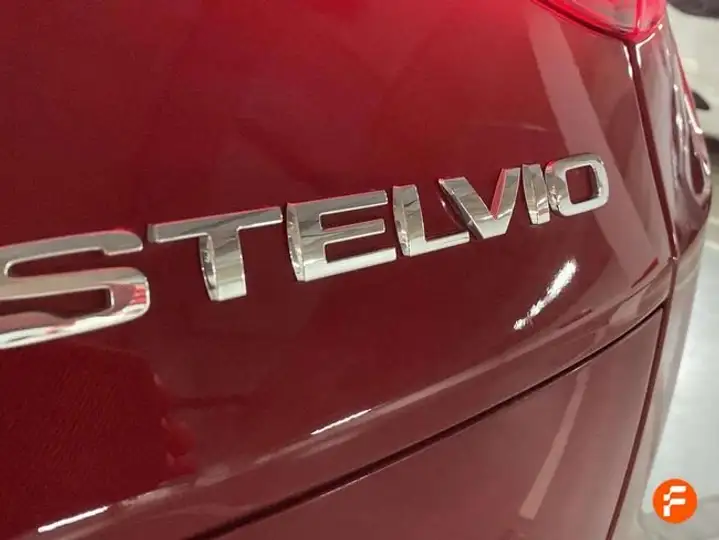 Alfa Romeo Stelvio 2017, foto 35