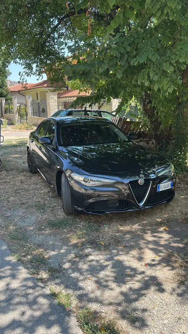 Alfa Romeo Giulia super Negro - 1