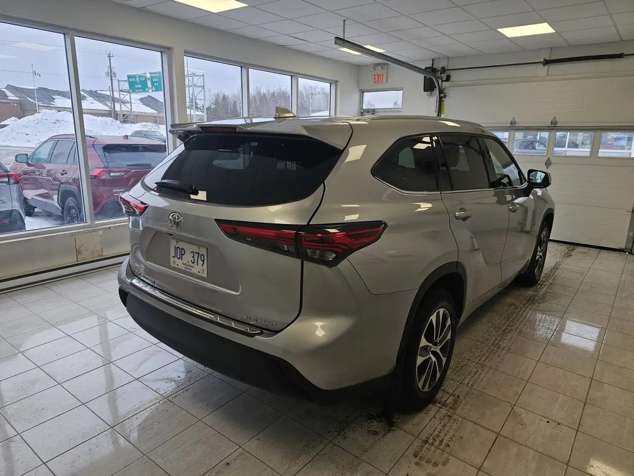 Toyota Highlander снимка Toyota Highlander