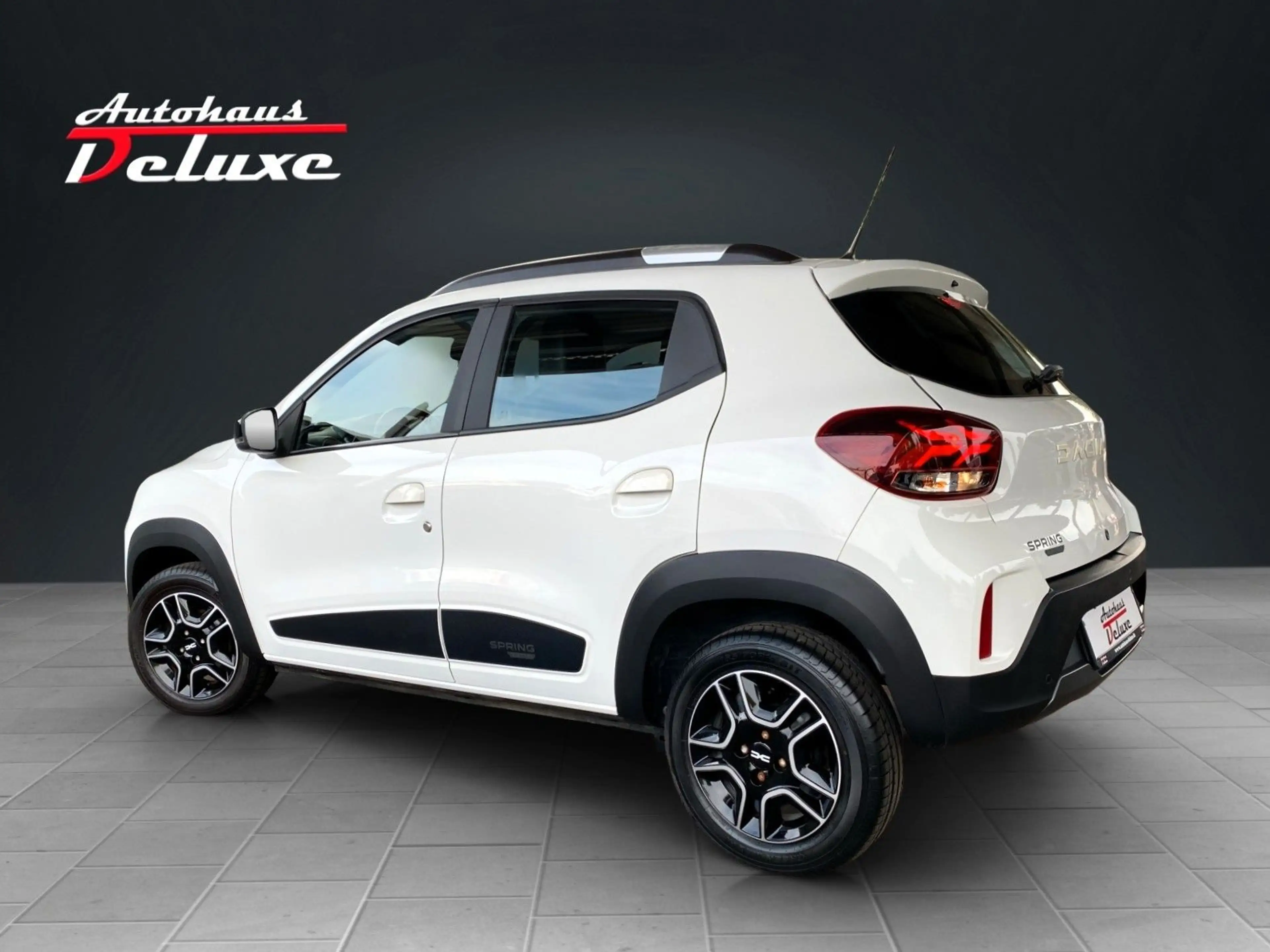 Dacia Spring Electric ESSENTIAL NAVI-KAMERA-LEDER-LED — photo 5