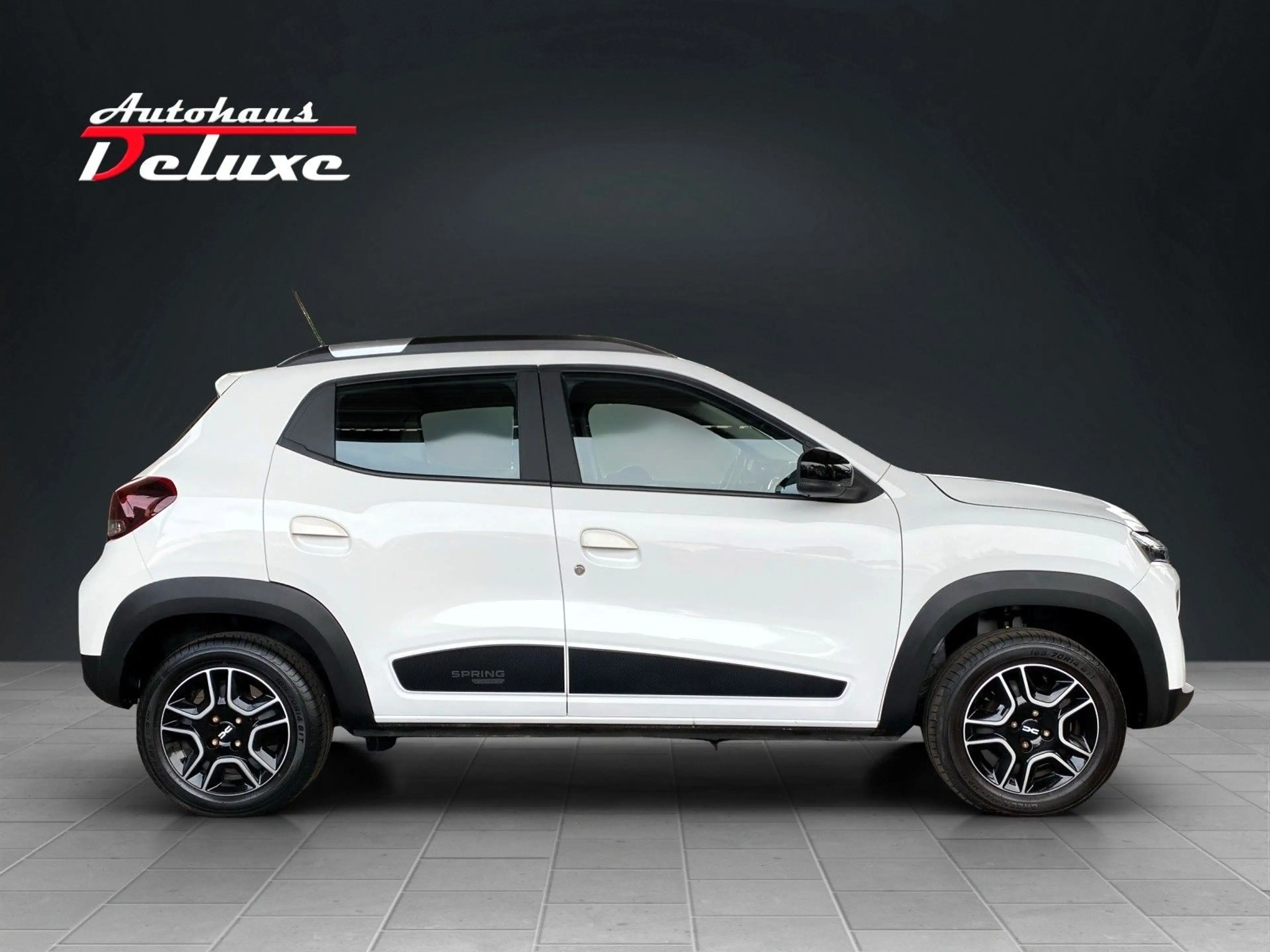 Dacia Spring Electric ESSENTIAL NAVI-KAMERA-LEDER-LED — photo 8
