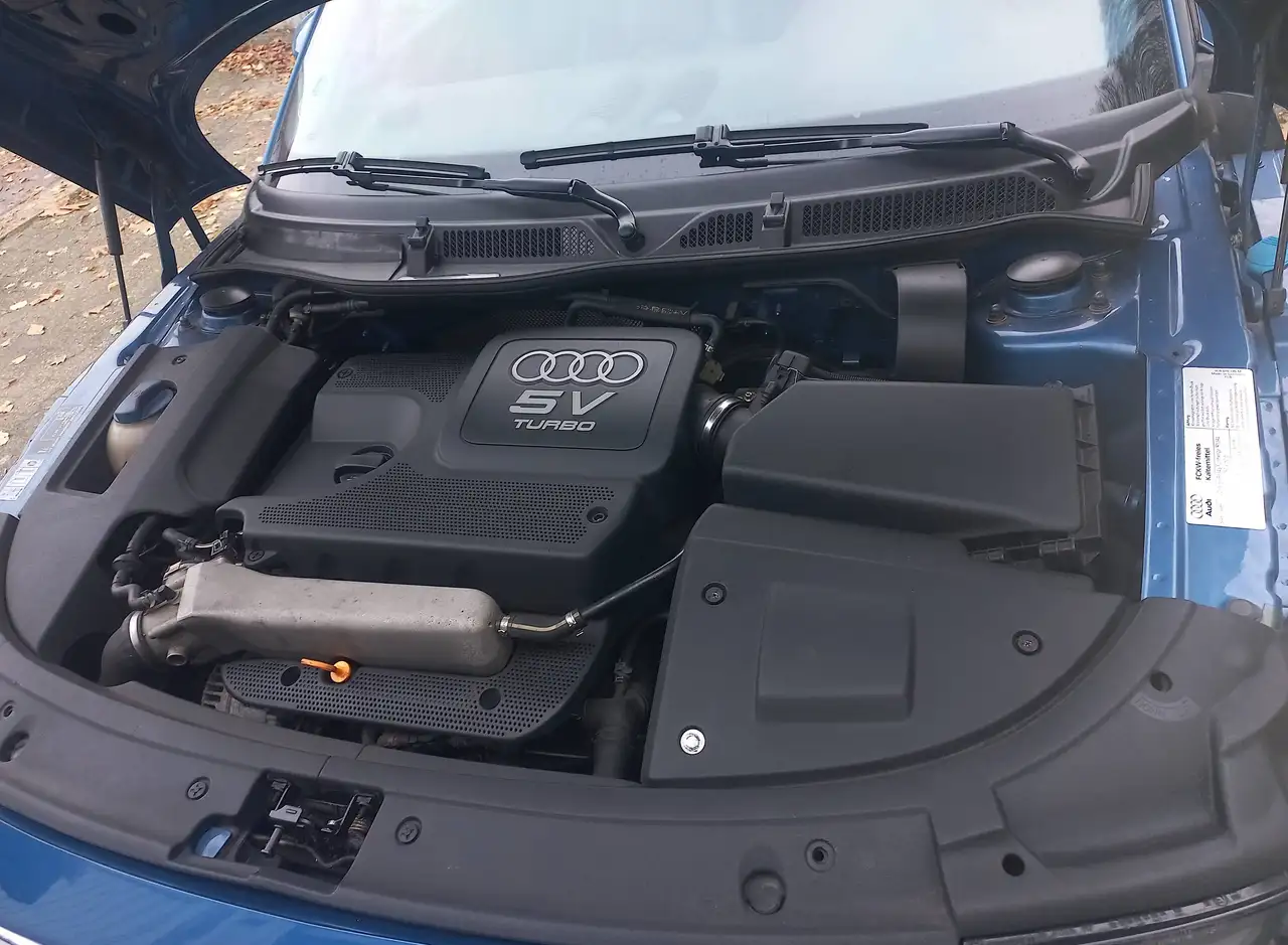 Audi TT Coupe 1.8 T, foto 10