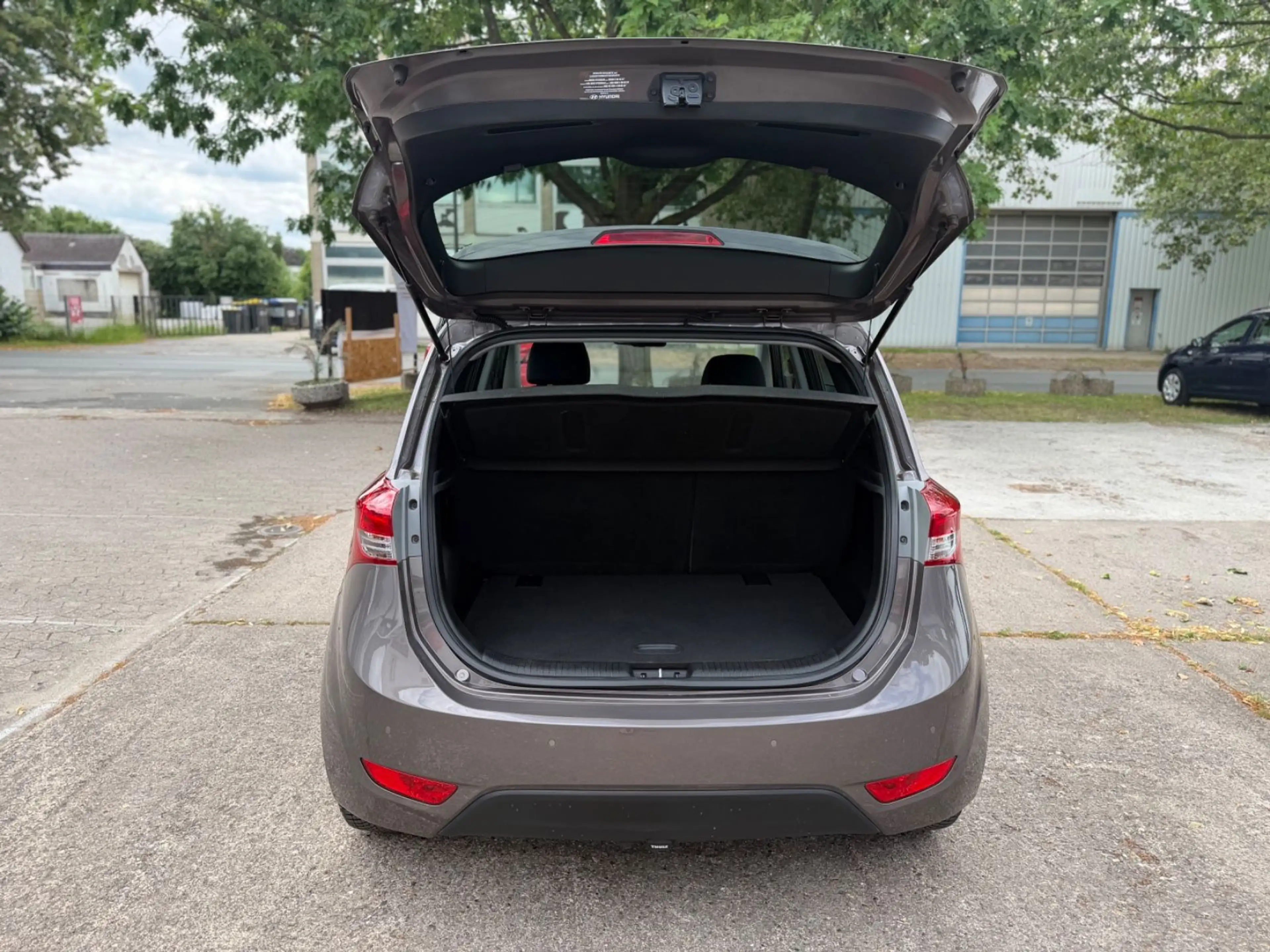 Hyundai iX20 Comfort*KAMERA*NAVI*PDC*TEMPOMAT*1.HAND*AHK — photo 7