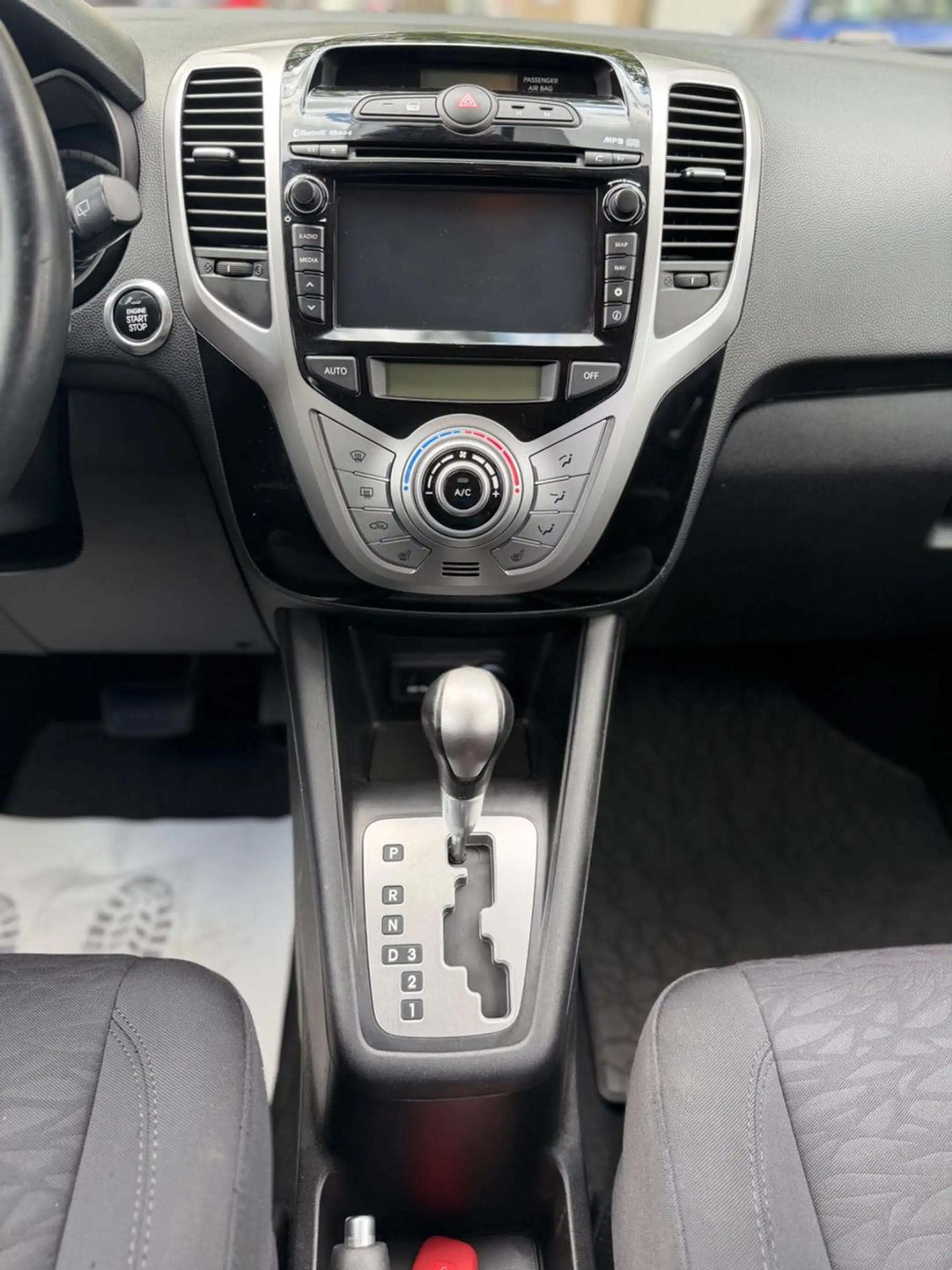 Hyundai iX20 Comfort*KAMERA*NAVI*PDC*TEMPOMAT*1.HAND*AHK — photo 15