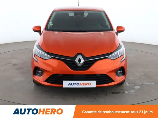 Renault Clio view 9