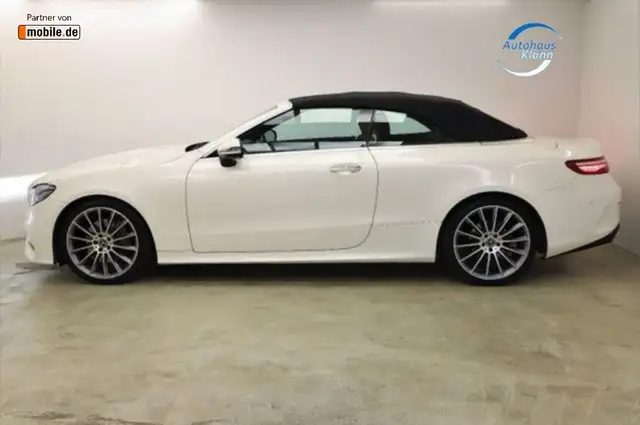 Mercedes-Benz E-Class view 7