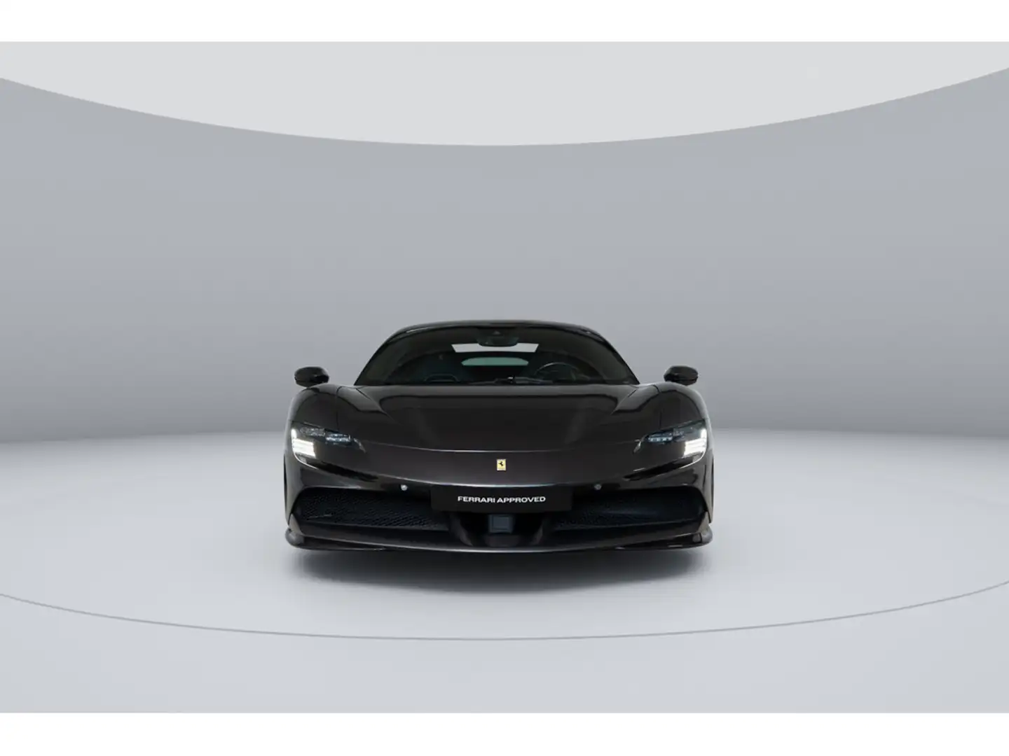 Ferrari SF90 Stradale >GRIGIO SILVERSTONE*Carbon*LIFT Gris - 2
