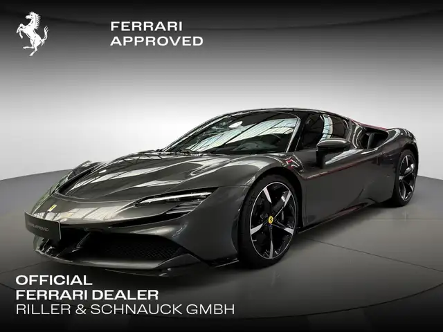 Ferrari SF90 Stradale *Carbon*Grigio Silverstone*
