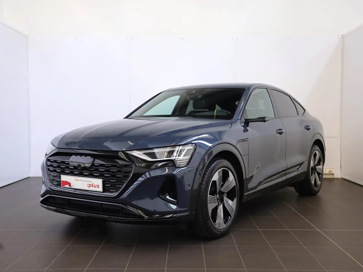 Audi Q8 e-tron sportback e-tron 50 business advanced quattro Bleu - 1