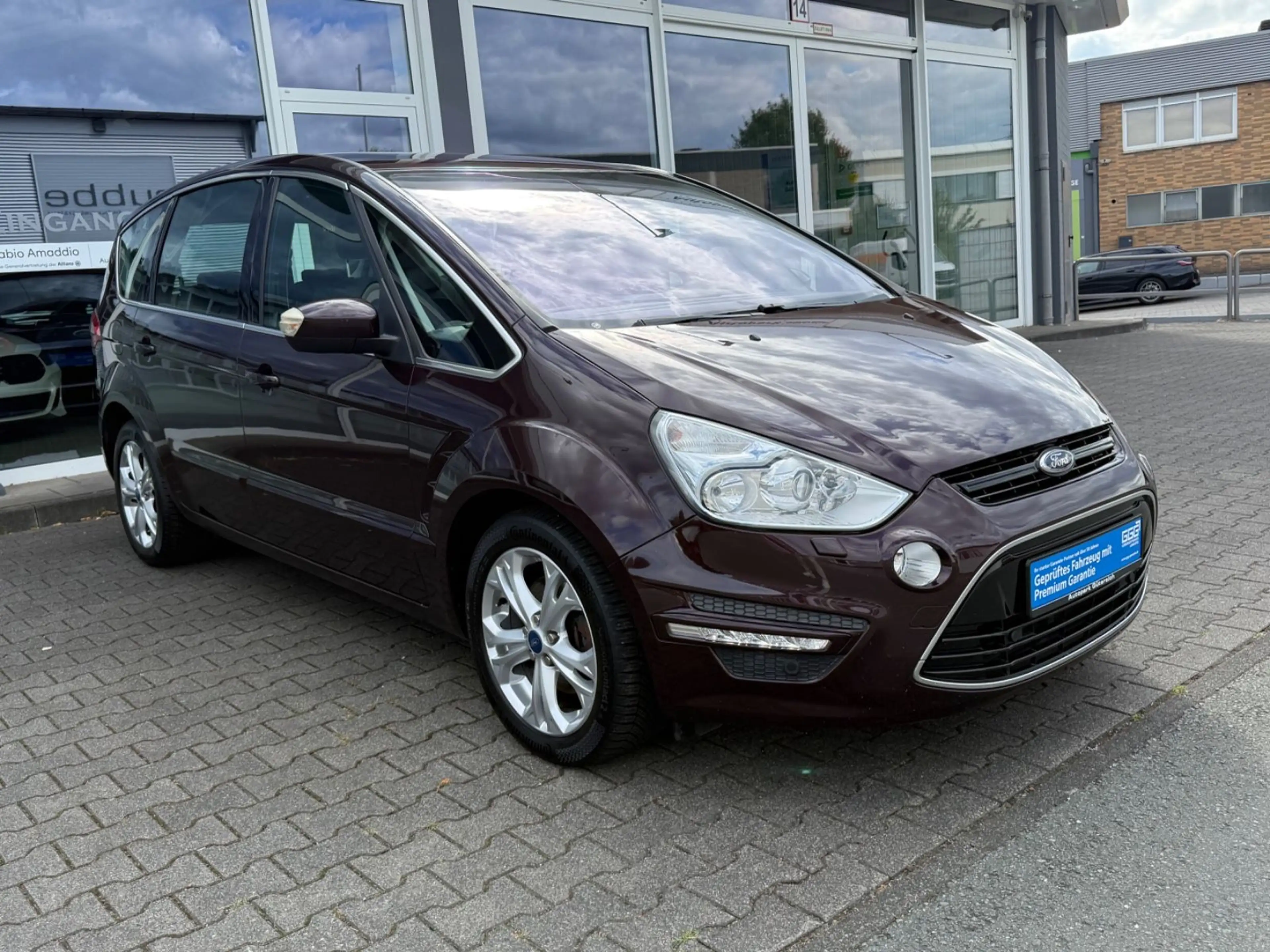 Ford S-Max S-MAX Titanium*Pano*Navi*Xenon*1-Hand* — photo 3