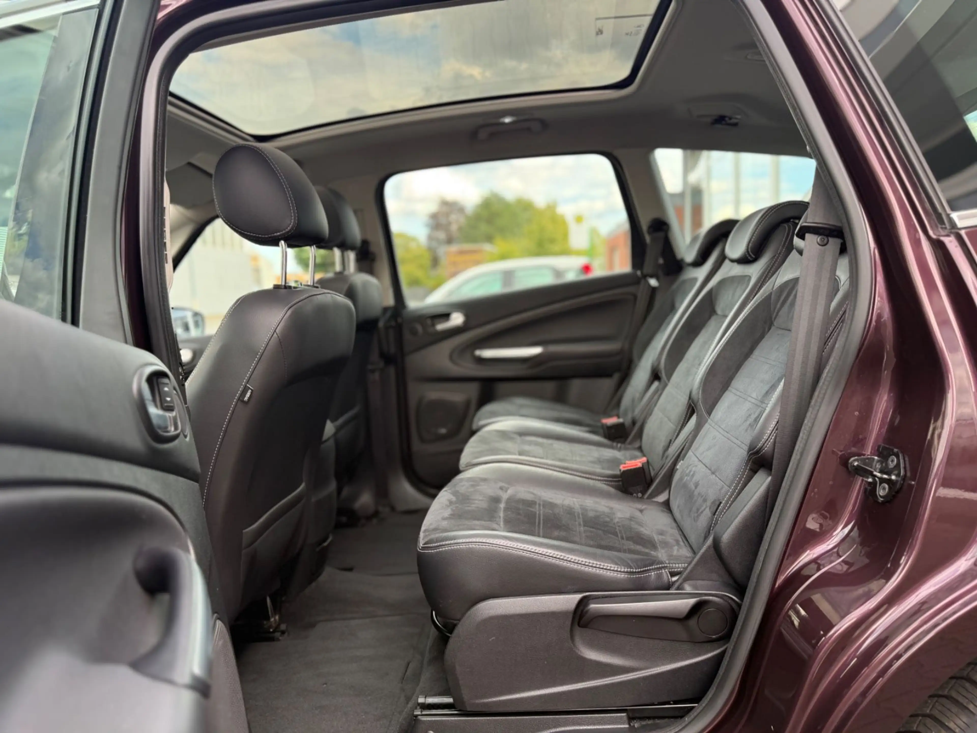 Ford S-Max S-MAX Titanium*Pano*Navi*Xenon*1-Hand* — photo 13
