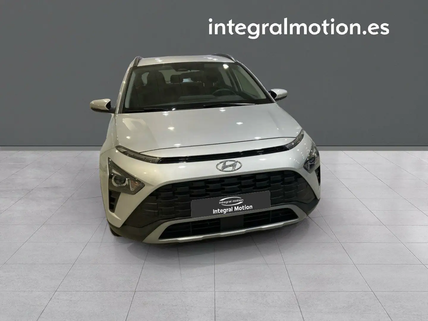 Hyundai BAYON 1.2 MPI Maxx Gris - 2