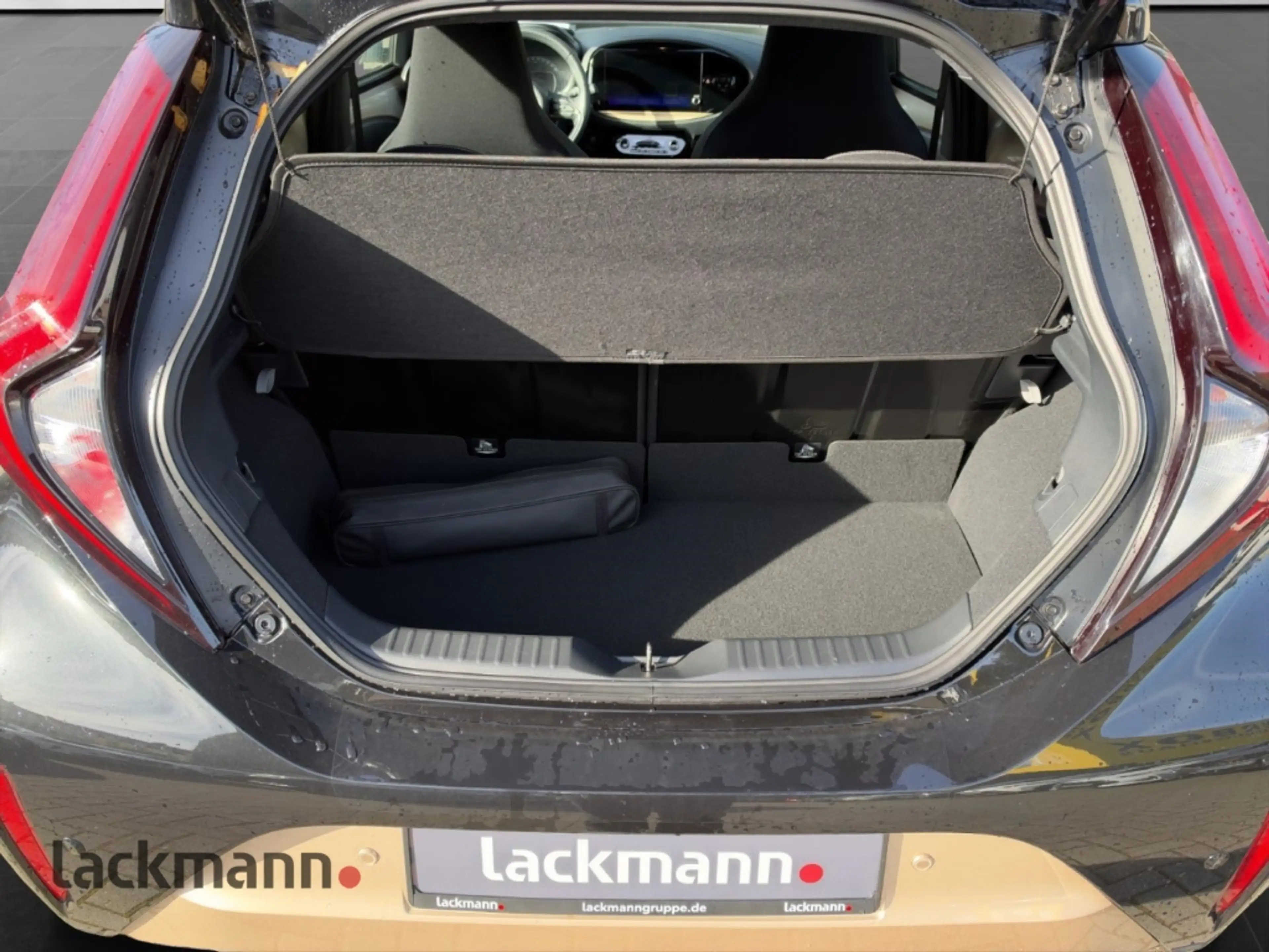 Toyota Aygo X Explore CVT*JBL*Teilleder*EPH*Allwetter* — photo 8
