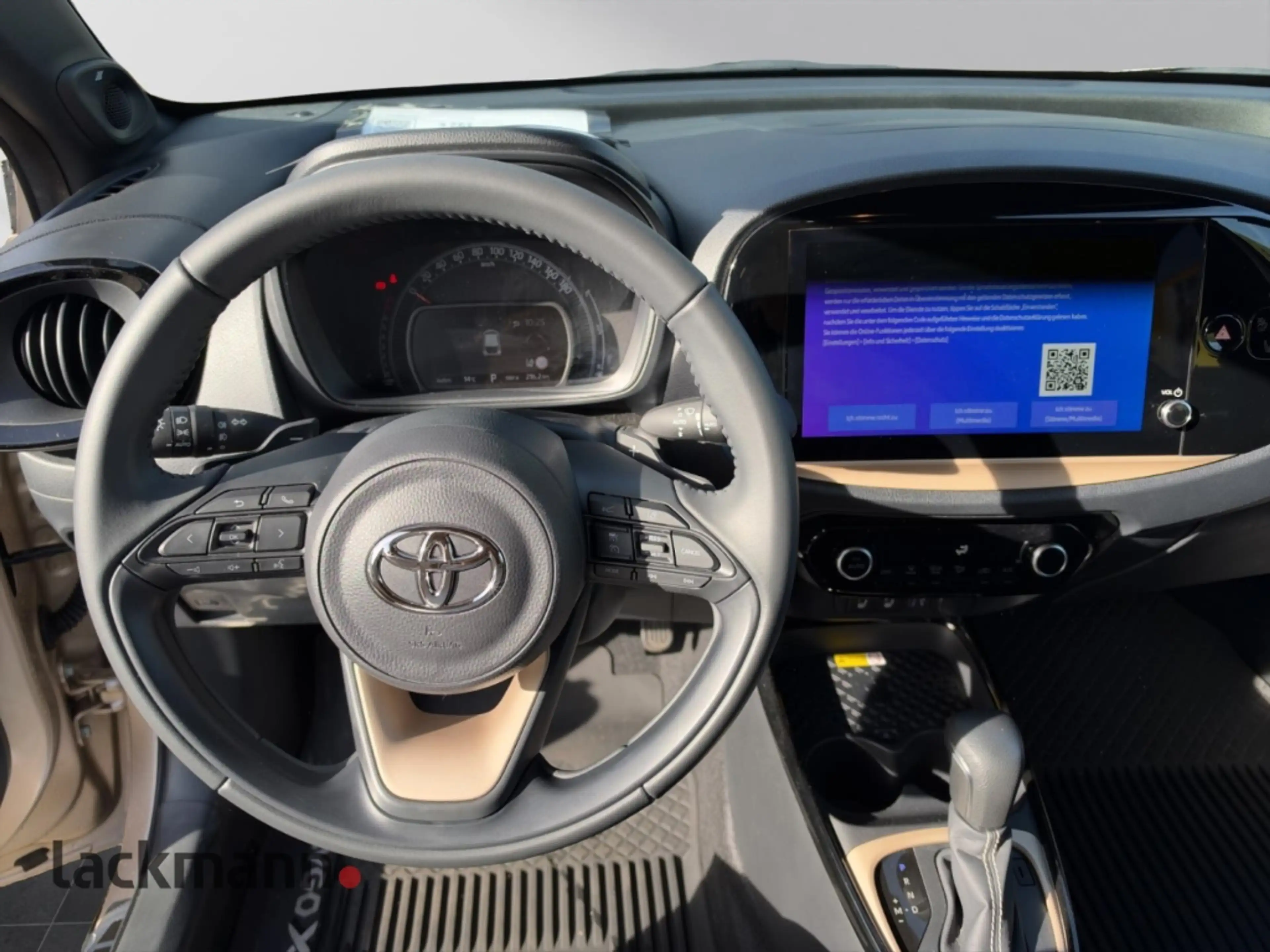 Toyota Aygo X Explore CVT*JBL*Teilleder*EPH*Allwetter* — photo 11