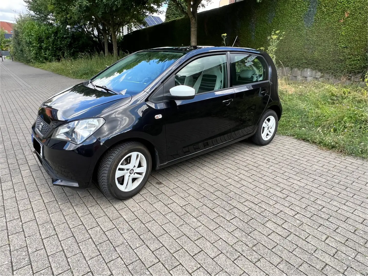SEAT Mii * Klimaanlage * Sitzheizung * Navi * Tempomat * Noir - 2