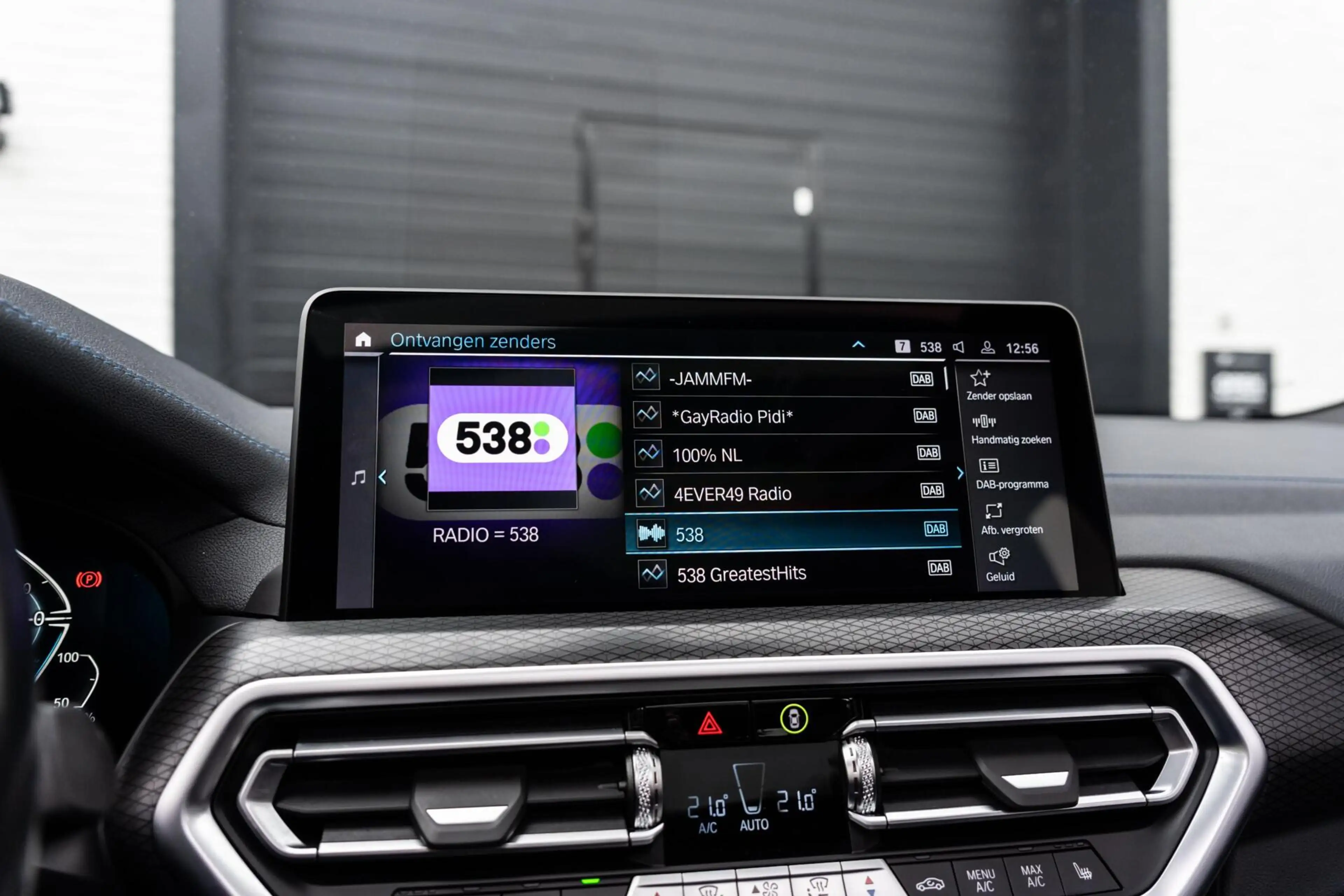 BMW X3 XDrive30e M-sport M Zetels Pano HU H&K Trekhaak — photo 35