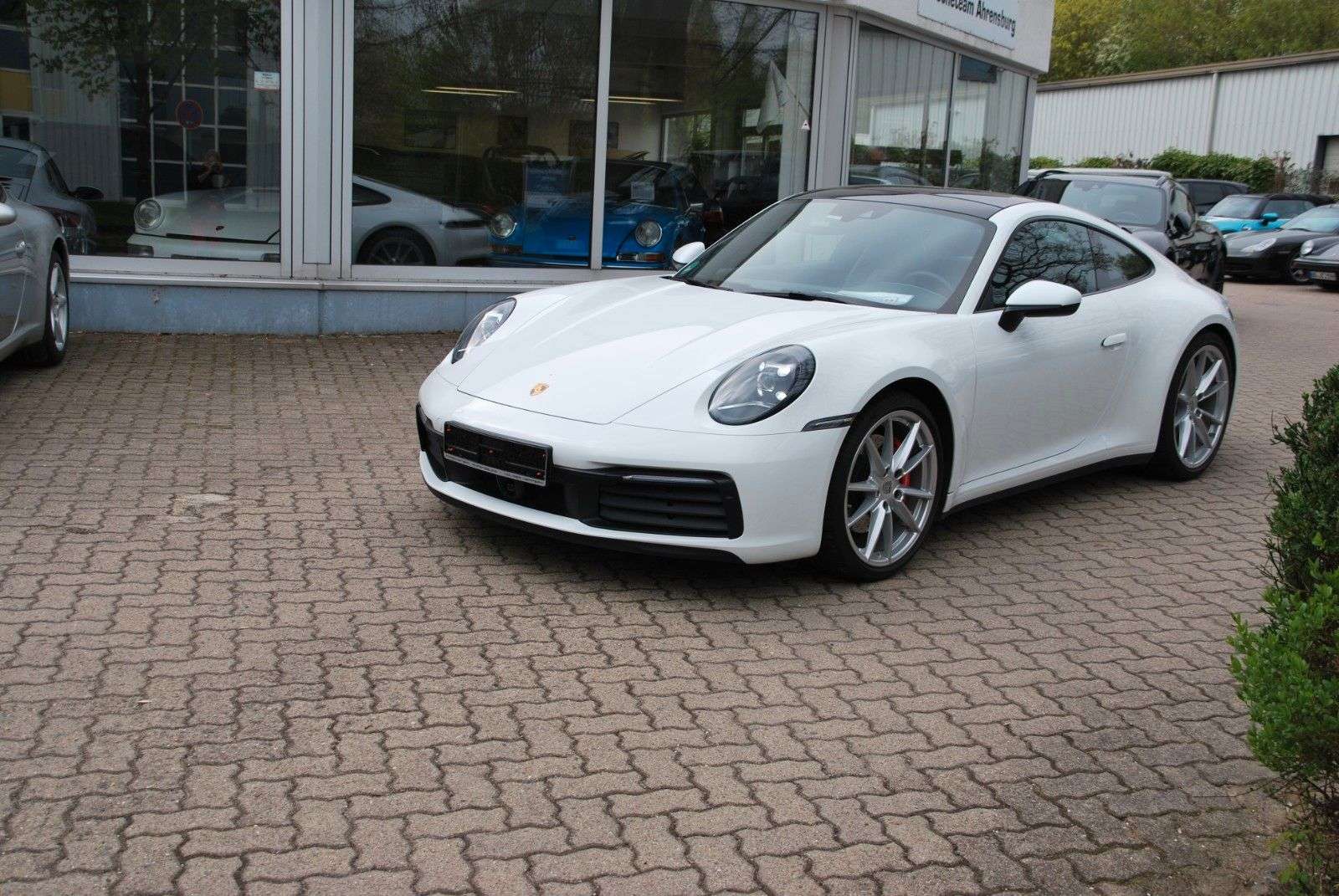 Second hand Porsche 911 