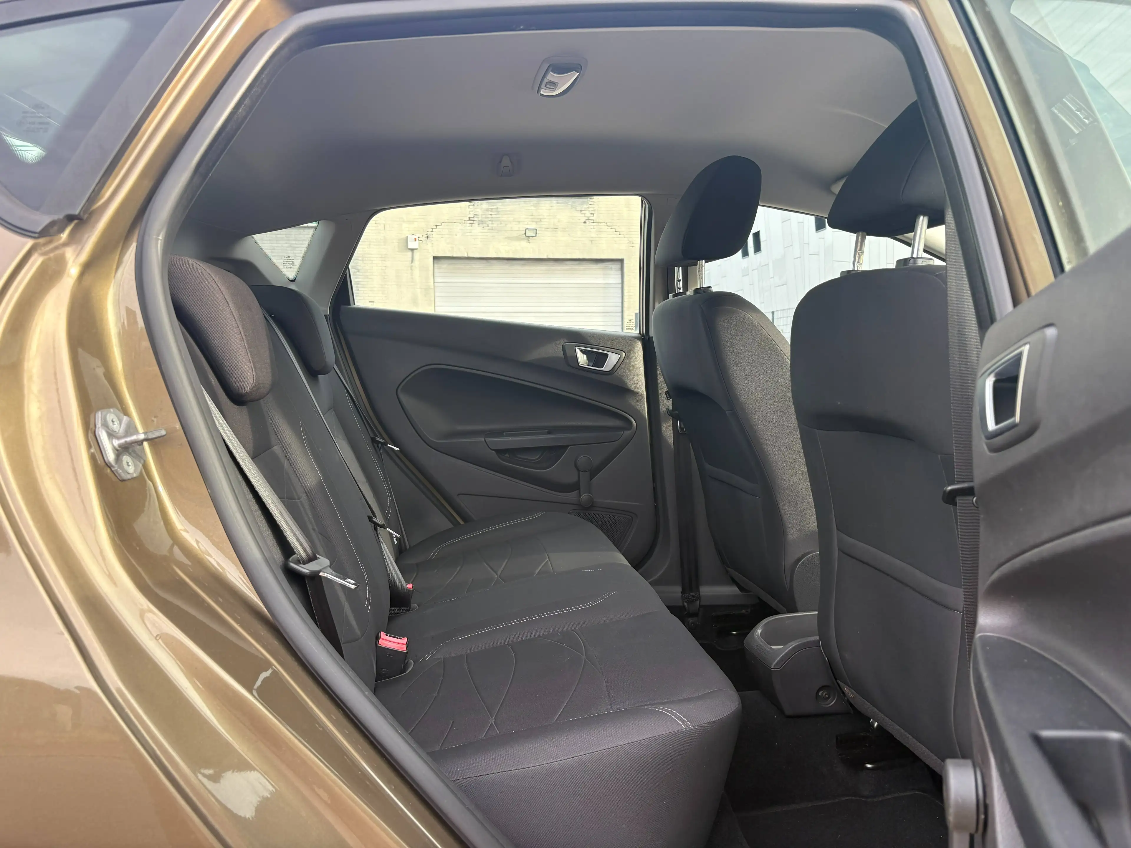 Ford Fiesta Fiesta 1.0 Sync Edition / 12 Maanden Garantie / Weinig kilometers / zeer nette staat / — photo 13