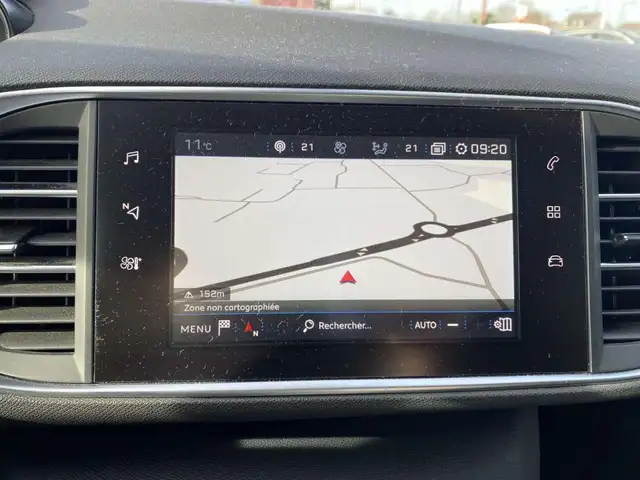 Peugeot 308 view 11