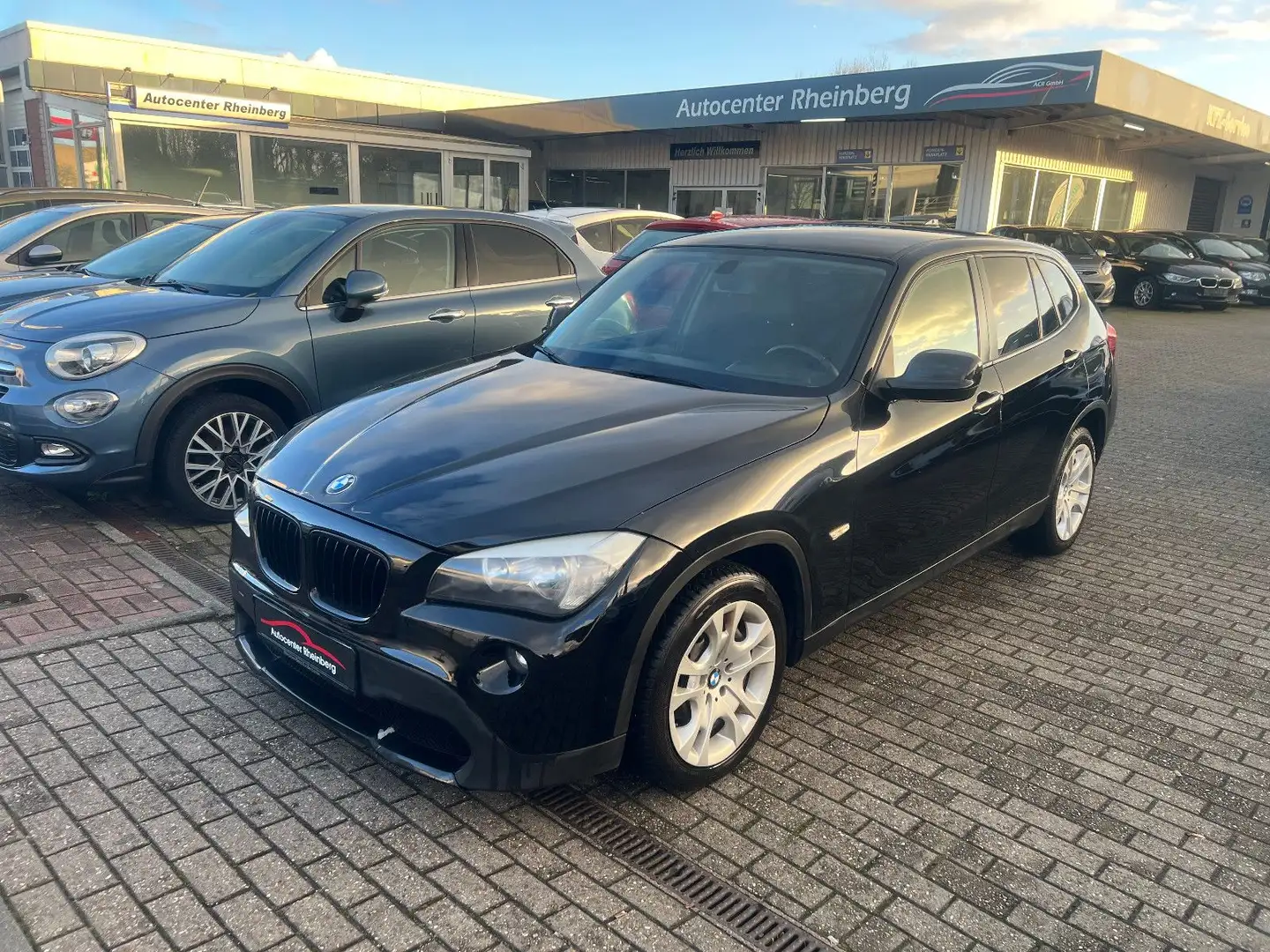 BMW X1 Baureihe X1 sDrive 18d  Sport Aut. Tüv Schwarz - 1