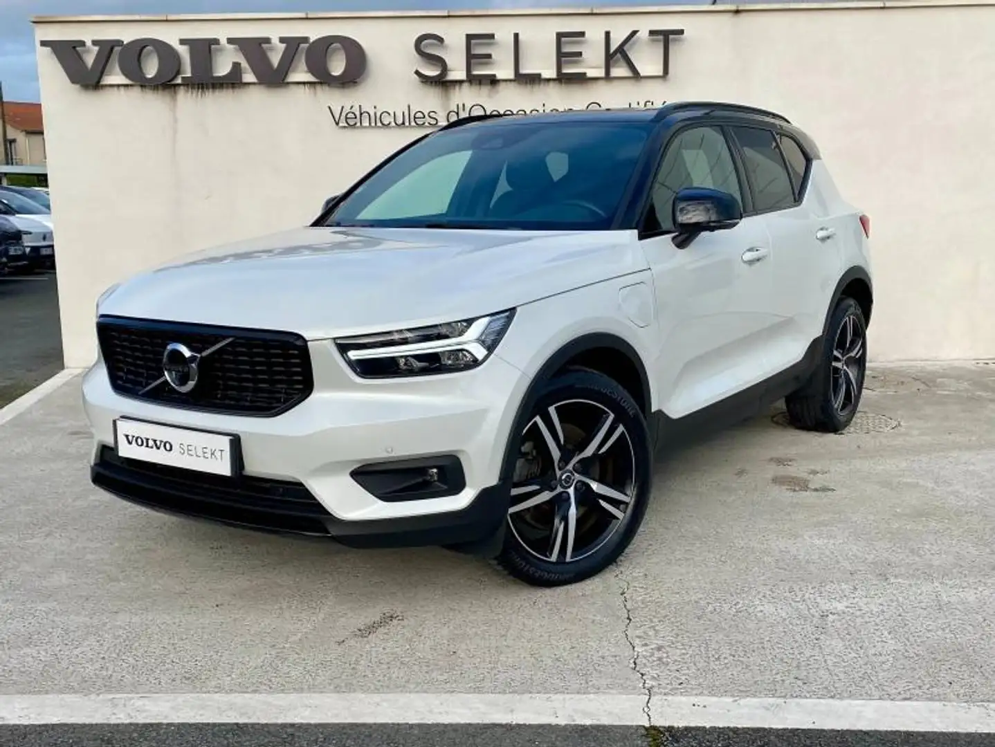 Volvo XC40 T5 Recharge 180 + 82ch R-Design DCT 7 Blanc - 1