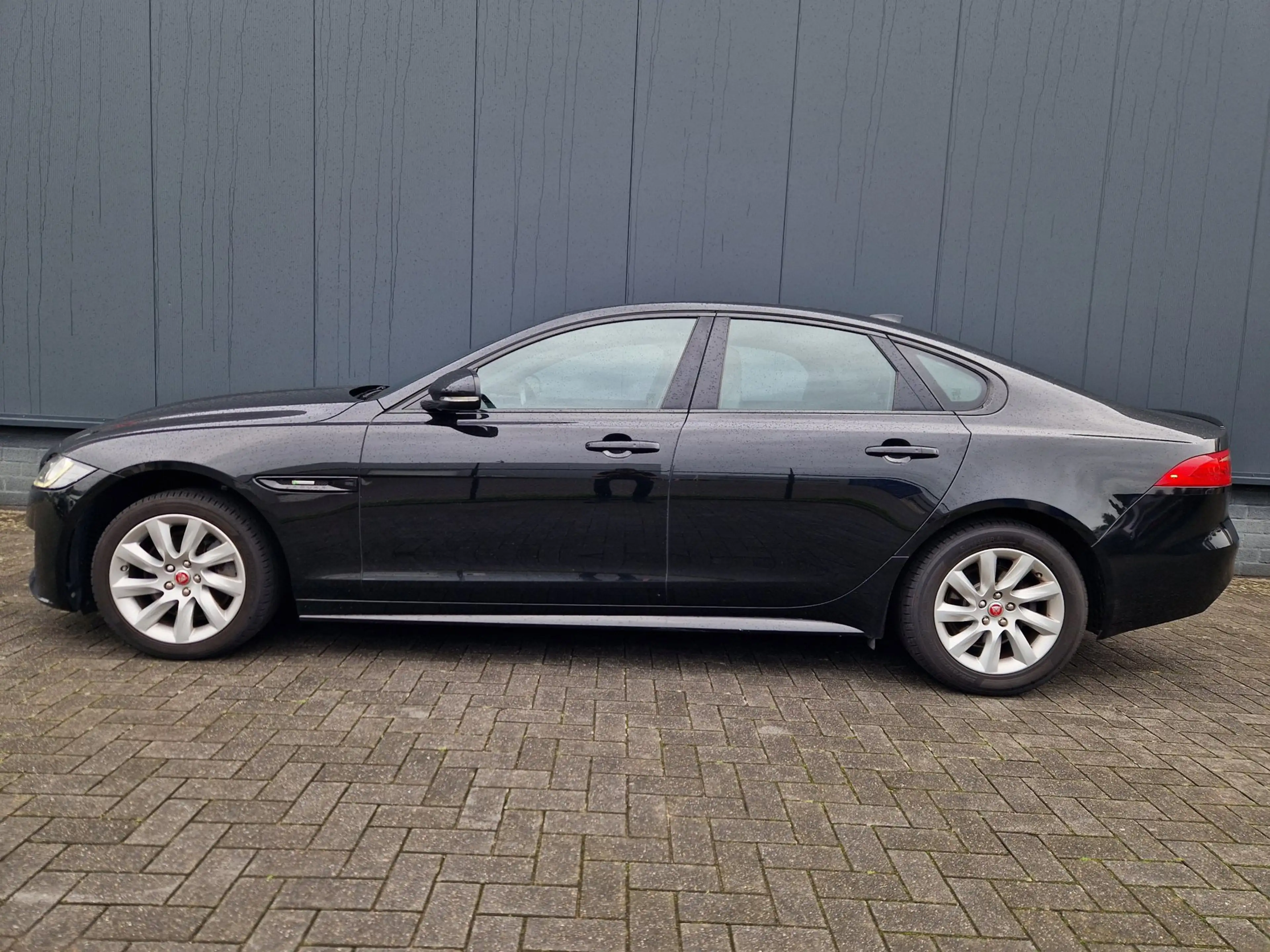 Jaguar XF 2.0d R Sport /Org NL /NAP — photo 2