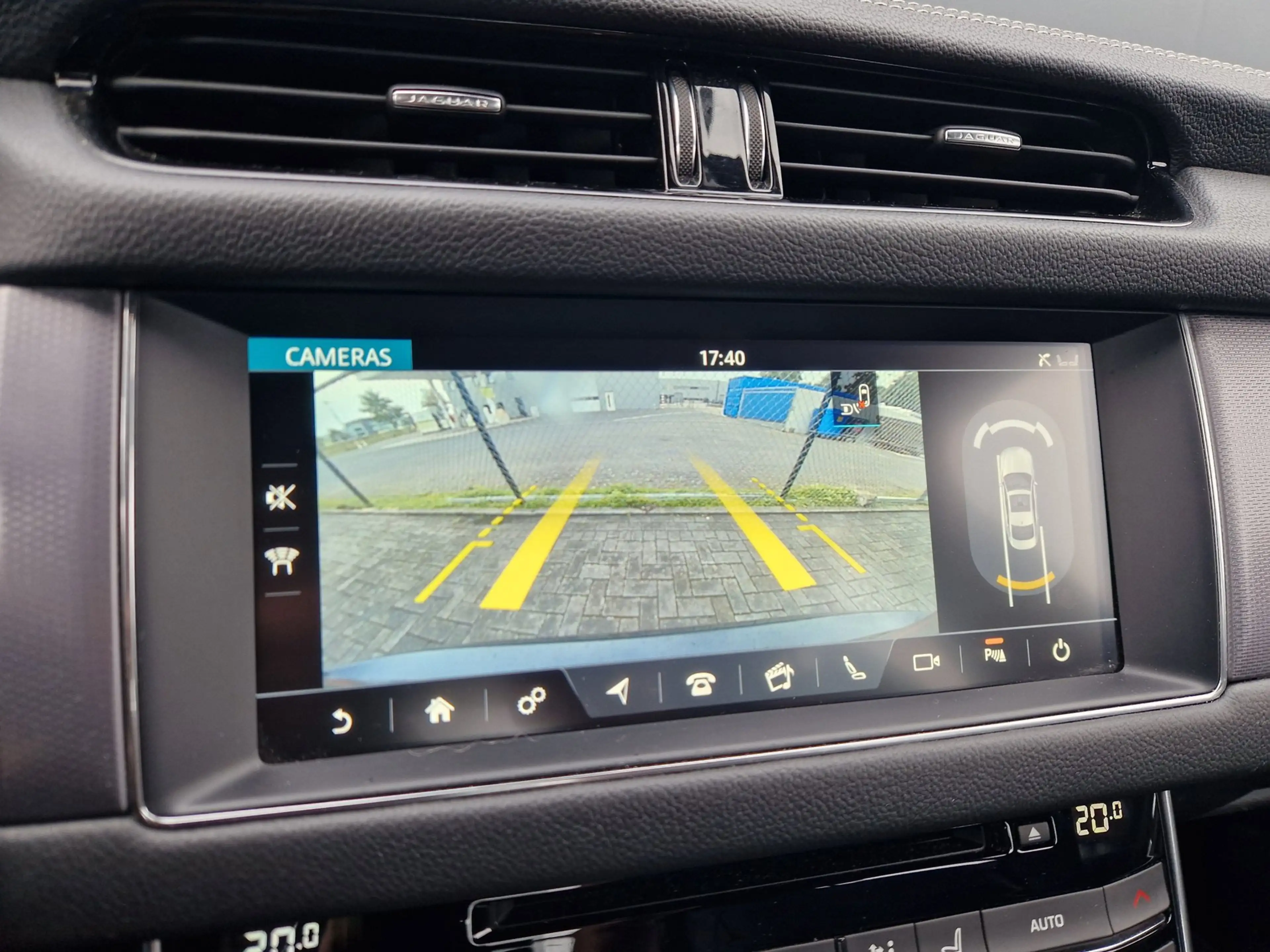 Jaguar XF 2.0d R Sport /Org NL /NAP — photo 32