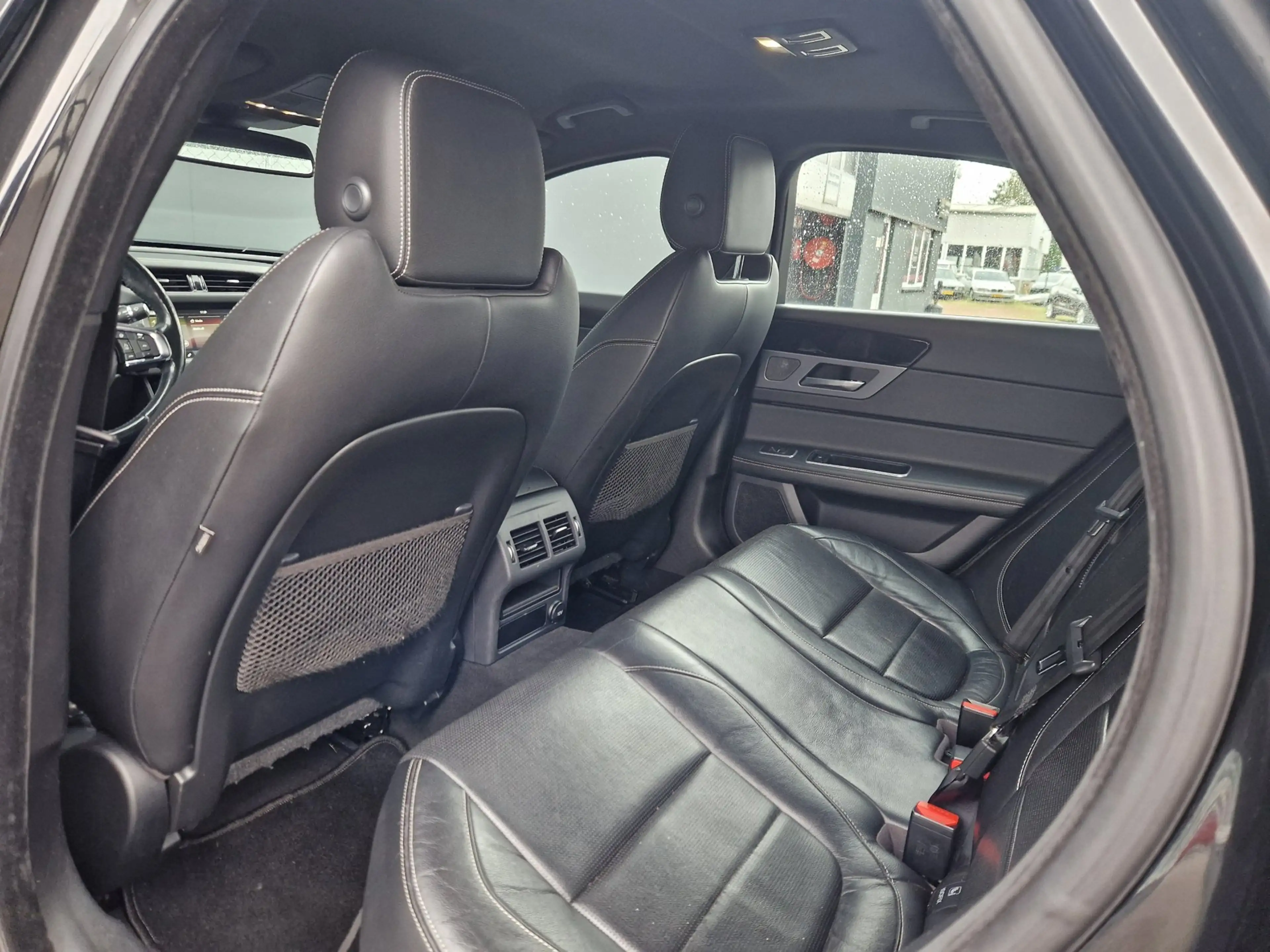 Jaguar XF 2.0d R Sport /Org NL /NAP — photo 24
